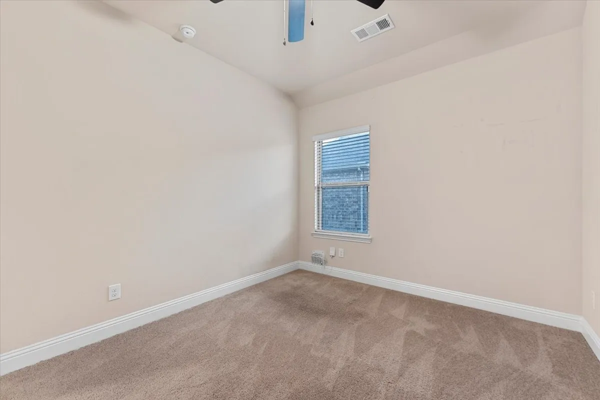 Single Family Residence For Rent in Collin County , 207 Congaree Road, Allen, Texas 75002, 4 Bedroom, 4 Bathroom, 2 Garage spaces, 2,001 Sqft, built in 2020, mls#21387053, Real Estate Agent in Allen, Homes For Rent in Collin county, Homes For Rent in Allen, Realtor in Allen Texas, Real Estate Brokerage Independent Realty Texas, Luminita Cordes Realtor