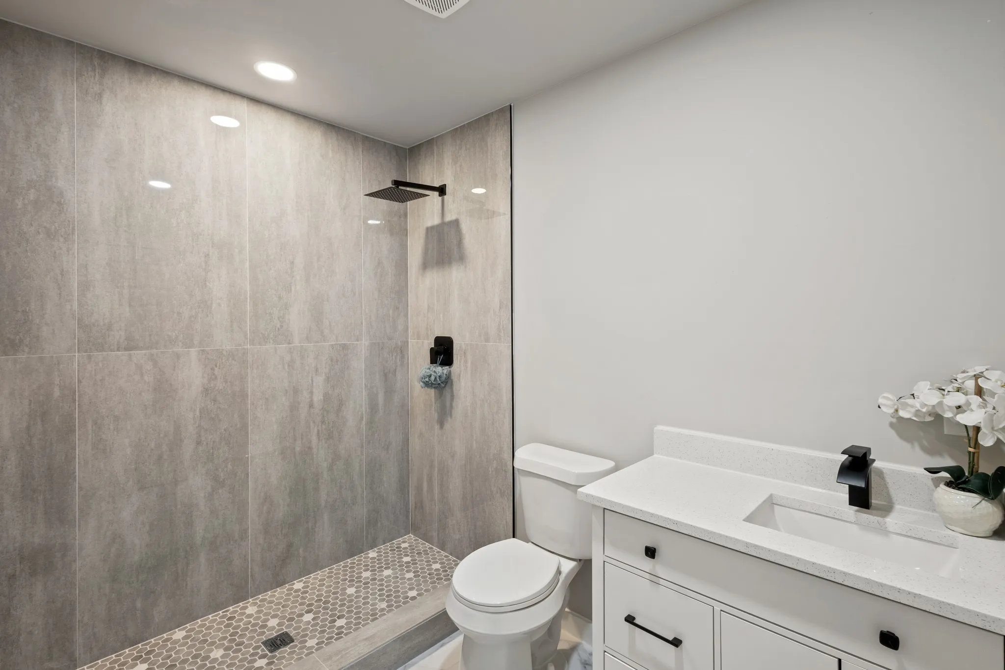 Single Family Residence For Sale in Dallas County , 746 Ella Avenue, Dallas, Texas 75217, 4 Bedroom, 5 Bathroom, Garage spaces, 1,335 Sqft, built in 2026, mls#21386395, Real Estate Agent in Dallas, Homes For Sale in Dallas county, Homes For Sale in Dallas, Realtor in Dallas Texas, Real Estate Brokerage Independent Realty Texas, Luminita Cordes Realtor