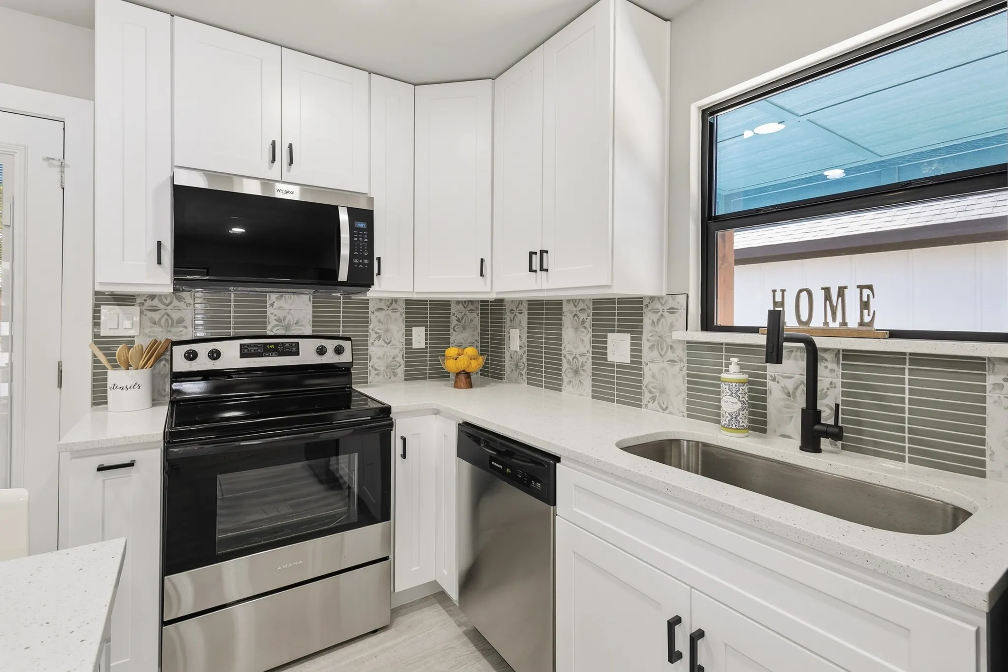 Single Family Residence For Sale in Dallas County , 746 Ella Avenue, Dallas, Texas 75217, 4 Bedroom, 5 Bathroom, Garage spaces, 1,335 Sqft, built in 2026, mls#21386395, Real Estate Agent in Dallas, Homes For Sale in Dallas county, Homes For Sale in Dallas, Realtor in Dallas Texas, Real Estate Brokerage Independent Realty Texas, Luminita Cordes Realtor