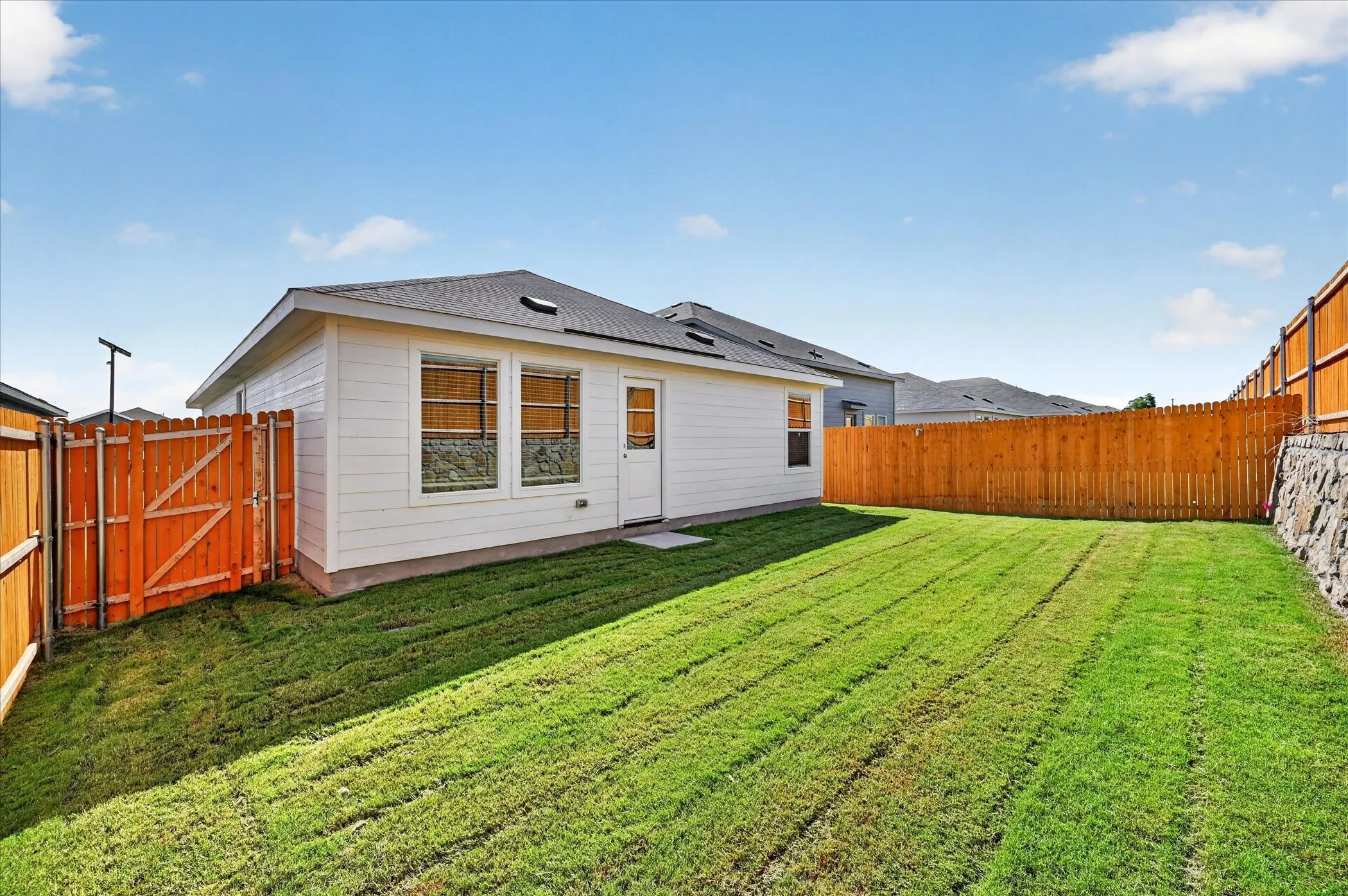 Single Family Residence For Rent in Collin County , 5318 Cinnamon Lane, Princeton, Texas 75407, 3 Bedroom, 2 Bathroom, 2 Garage spaces, 1,402 Sqft, built in 2026, mls#21387637, Real Estate Agent in Princeton, Homes For Rent in Collin county, Homes For Rent in Princeton, Realtor in Princeton Texas, Real Estate Brokerage Independent Realty Texas, Luminita Cordes Realtor