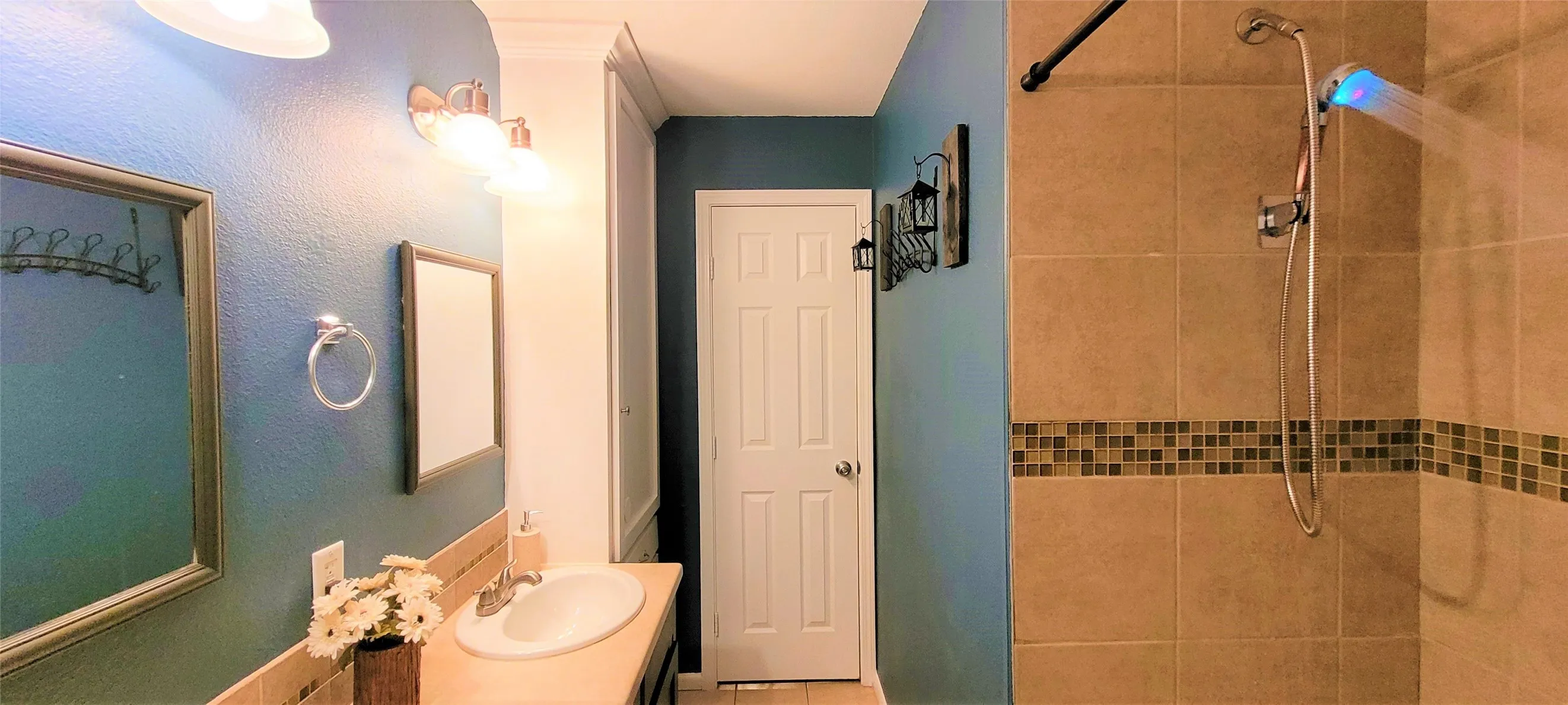 Single Family Residence For Sale in Taylor County , 4726 State Street, Abilene, Texas 79603, 3 Bedroom, 1 Bathroom, 2 Garage spaces, 968 Sqft, built in 1959, mls#21387591, Real Estate Agent in Abilene, Homes For Sale in Taylor county, Homes For Sale in Abilene, Realtor in Abilene Texas, Real Estate Brokerage Independent Realty Texas, Luminita Cordes Realtor