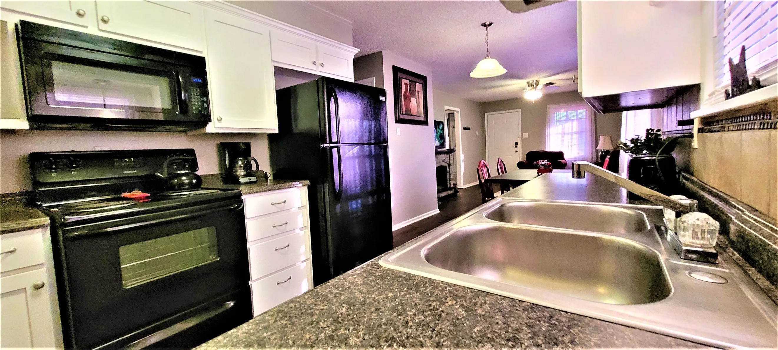 Single Family Residence For Sale in Taylor County , 4726 State Street, Abilene, Texas 79603, 3 Bedroom, 1 Bathroom, 2 Garage spaces, 968 Sqft, built in 1959, mls#21387591, Real Estate Agent in Abilene, Homes For Sale in Taylor county, Homes For Sale in Abilene, Realtor in Abilene Texas, Real Estate Brokerage Independent Realty Texas, Luminita Cordes Realtor