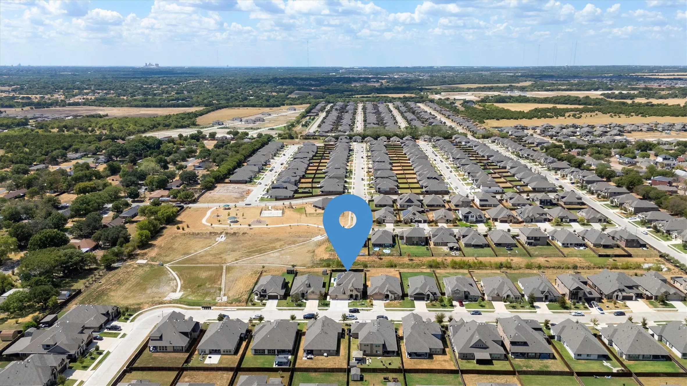 Single Family Residence For Sale in Dallas County , 1959 Cedarwood Drive, Glenn Heights, Texas 75154, 5 Bedroom, 4 Bathroom, 3 Garage spaces, 2,830 Sqft, built in 2023, mls#21387569, Real Estate Agent in Glenn Heights, Homes For Sale in Dallas county, Homes For Sale in Glenn Heights, Realtor in Glenn Heights Texas, Real Estate Brokerage Independent Realty Texas, Luminita Cordes Realtor