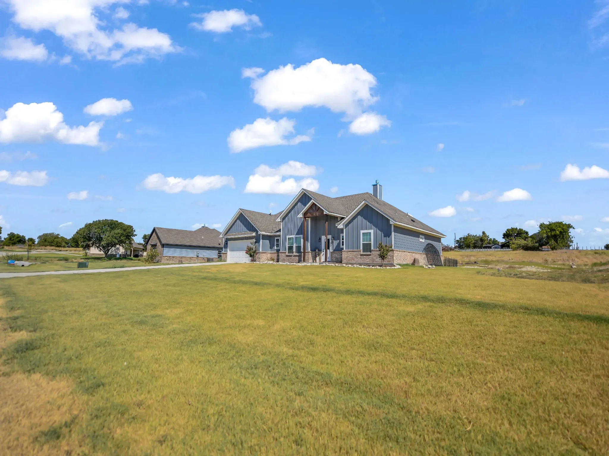 Single Family Residence For Sale in Parker County , 1017 Don Eve Court, Azle, Texas 76020, 4 Bedroom, 3 Bathroom, 2 Garage spaces, 2,029 Sqft, built in 2023, mls#21386556, Real Estate Agent in Azle, Homes For Sale in Parker county, Homes For Sale in Azle, Realtor in Azle Texas, Real Estate Brokerage Independent Realty Texas, Luminita Cordes Realtor