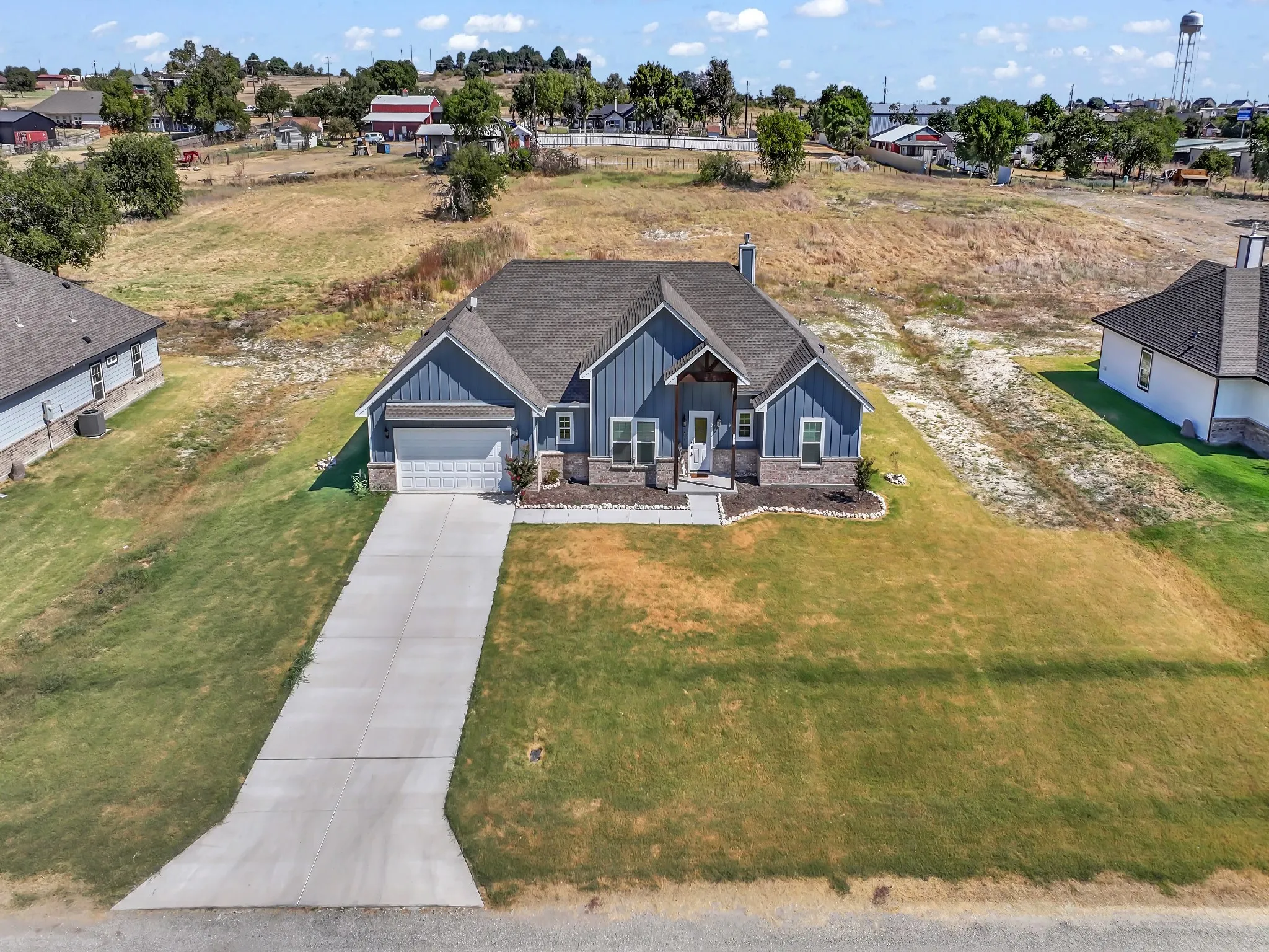Single Family Residence For Sale in Parker County , 1017 Don Eve Court, Azle, Texas 76020, 4 Bedroom, 3 Bathroom, 2 Garage spaces, 2,029 Sqft, built in 2023, mls#21386556, Real Estate Agent in Azle, Homes For Sale in Parker county, Homes For Sale in Azle, Realtor in Azle Texas, Real Estate Brokerage Independent Realty Texas, Luminita Cordes Realtor
