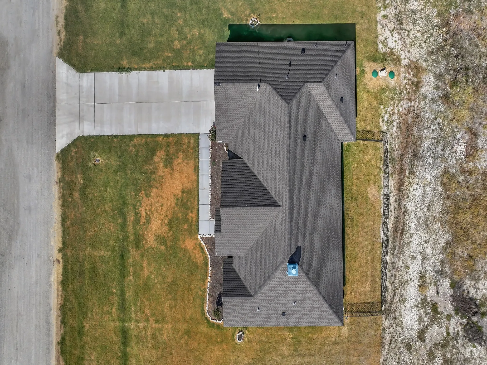 Single Family Residence For Sale in Parker County , 1017 Don Eve Court, Azle, Texas 76020, 4 Bedroom, 3 Bathroom, 2 Garage spaces, 2,029 Sqft, built in 2023, mls#21386556, Real Estate Agent in Azle, Homes For Sale in Parker county, Homes For Sale in Azle, Realtor in Azle Texas, Real Estate Brokerage Independent Realty Texas, Luminita Cordes Realtor