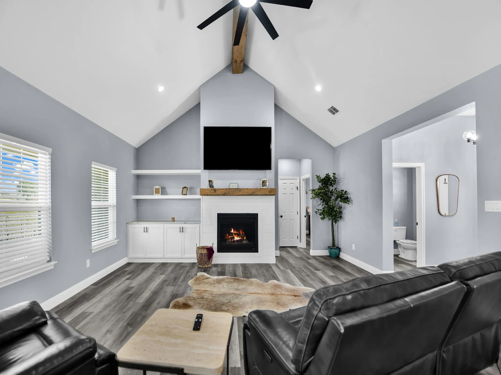Single Family Residence For Sale in Parker County , 1017 Don Eve Court, Azle, Texas 76020, 4 Bedroom, 3 Bathroom, 2 Garage spaces, 2,029 Sqft, built in 2023, mls#21386556, Real Estate Agent in Azle, Homes For Sale in Parker county, Homes For Sale in Azle, Realtor in Azle Texas, Real Estate Brokerage Independent Realty Texas, Luminita Cordes Realtor