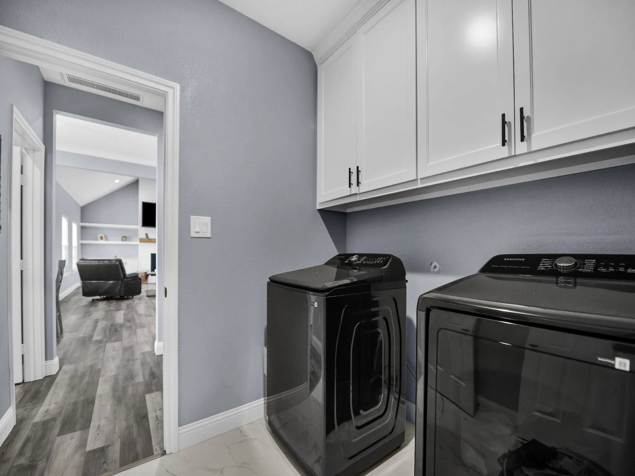 Single Family Residence For Sale in Parker County , 1017 Don Eve Court, Azle, Texas 76020, 4 Bedroom, 3 Bathroom, 2 Garage spaces, 2,029 Sqft, built in 2023, mls#21386556, Real Estate Agent in Azle, Homes For Sale in Parker county, Homes For Sale in Azle, Realtor in Azle Texas, Real Estate Brokerage Independent Realty Texas, Luminita Cordes Realtor