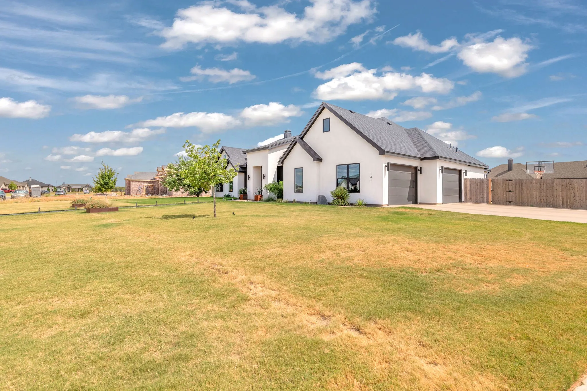 Single Family Residence For Sale in Taylor County , 141 Gainesway Drive, Abilene, Texas 79606, 4 Bedroom, 4 Bathroom, 2 Garage spaces, 3,230 Sqft, built in 2023, mls#21387664, Real Estate Agent in Abilene, Homes For Sale in Taylor county, Homes For Sale in Abilene, Realtor in Abilene Texas, Real Estate Brokerage Independent Realty Texas, Luminita Cordes Realtor