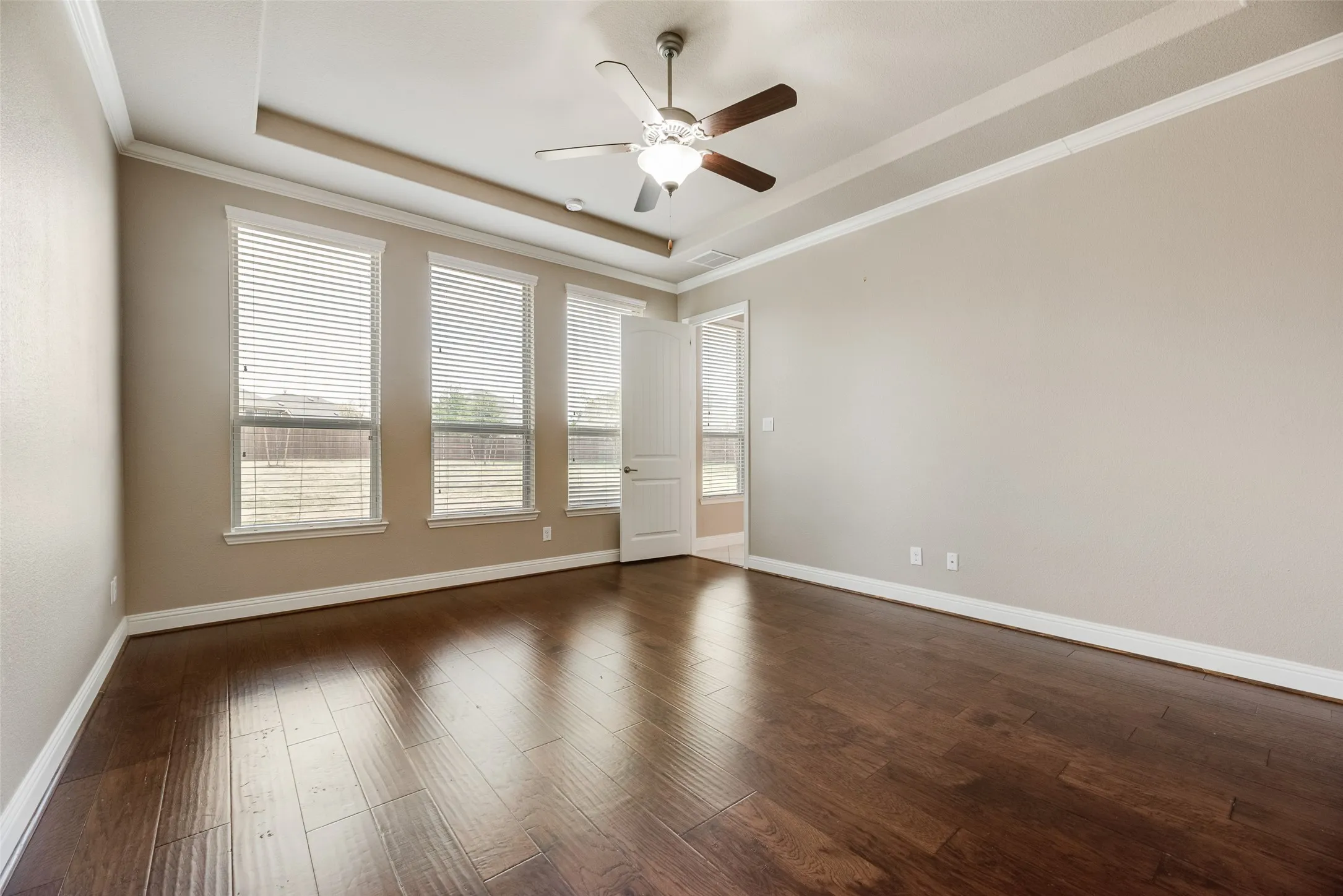 Single Family Residence For Rent in Collin County , 4304 Caney Creek Circle, Prosper, Texas 75078, 4 Bedroom, 3 Bathroom, 2 Garage spaces, 2,750 Sqft, built in 2018, mls#21387665, Real Estate Agent in Prosper, Homes For Rent in Collin county, Homes For Rent in Prosper, Realtor in Prosper Texas, Real Estate Brokerage Independent Realty Texas, Luminita Cordes Realtor