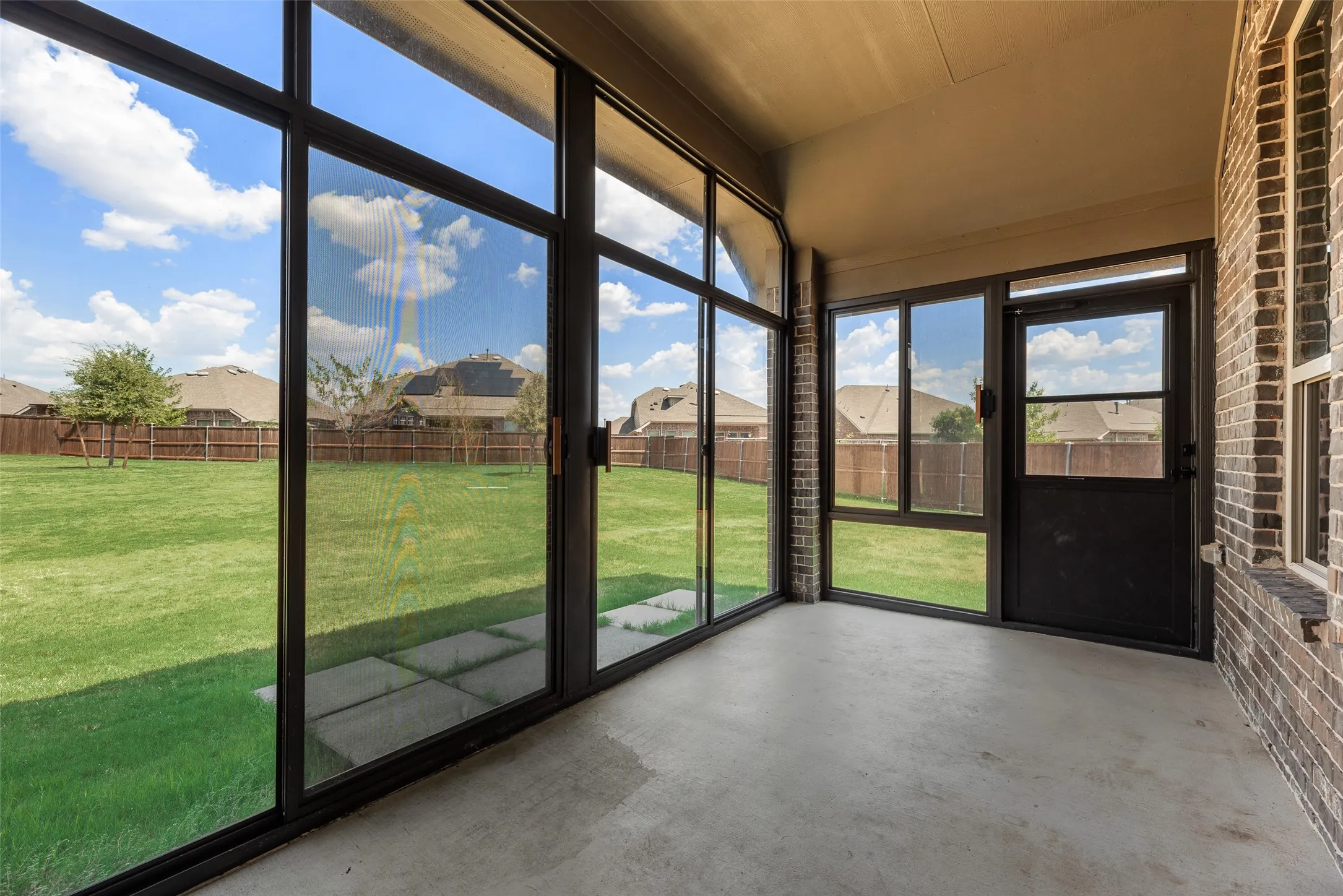 Single Family Residence For Rent in Collin County , 4304 Caney Creek Circle, Prosper, Texas 75078, 4 Bedroom, 3 Bathroom, 2 Garage spaces, 2,750 Sqft, built in 2018, mls#21387665, Real Estate Agent in Prosper, Homes For Rent in Collin county, Homes For Rent in Prosper, Realtor in Prosper Texas, Real Estate Brokerage Independent Realty Texas, Luminita Cordes Realtor