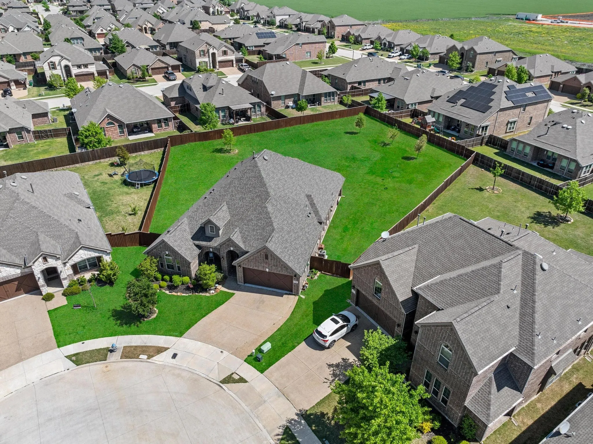 Single Family Residence For Rent in Collin County , 4304 Caney Creek Circle, Prosper, Texas 75078, 4 Bedroom, 3 Bathroom, 2 Garage spaces, 2,750 Sqft, built in 2018, mls#21387665, Real Estate Agent in Prosper, Homes For Rent in Collin county, Homes For Rent in Prosper, Realtor in Prosper Texas, Real Estate Brokerage Independent Realty Texas, Luminita Cordes Realtor