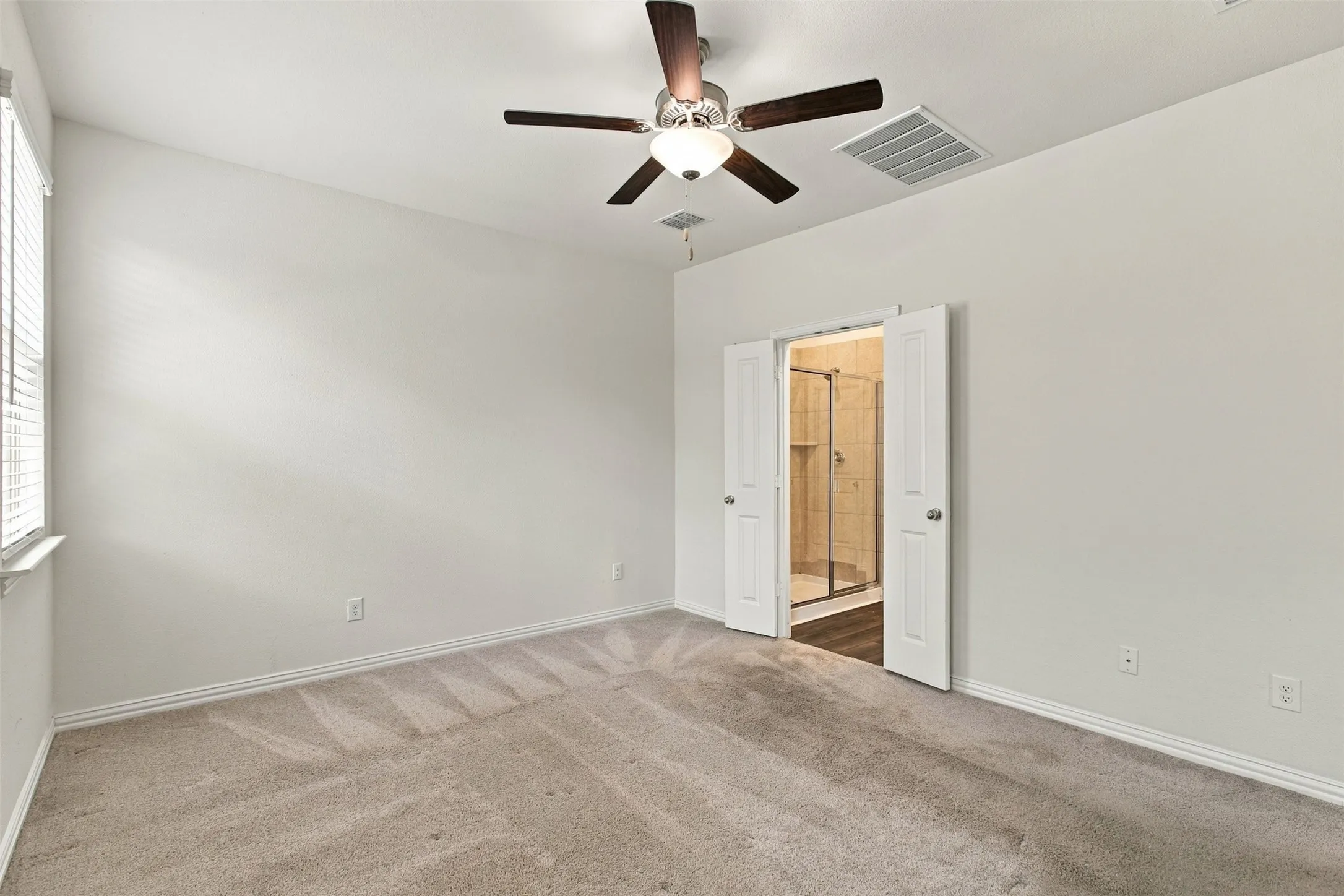 Single Family Residence For Sale in Collin County , 775 Bayberry Lane, Princeton, Texas 75407, 3 Bedroom, 2 Bathroom, 3 Garage spaces, 1,438 Sqft, built in 2020, mls#21387667, Real Estate Agent in Princeton, Homes For Sale in Collin county, Homes For Sale in Princeton, Realtor in Princeton Texas, Real Estate Brokerage Independent Realty Texas, Luminita Cordes Realtor