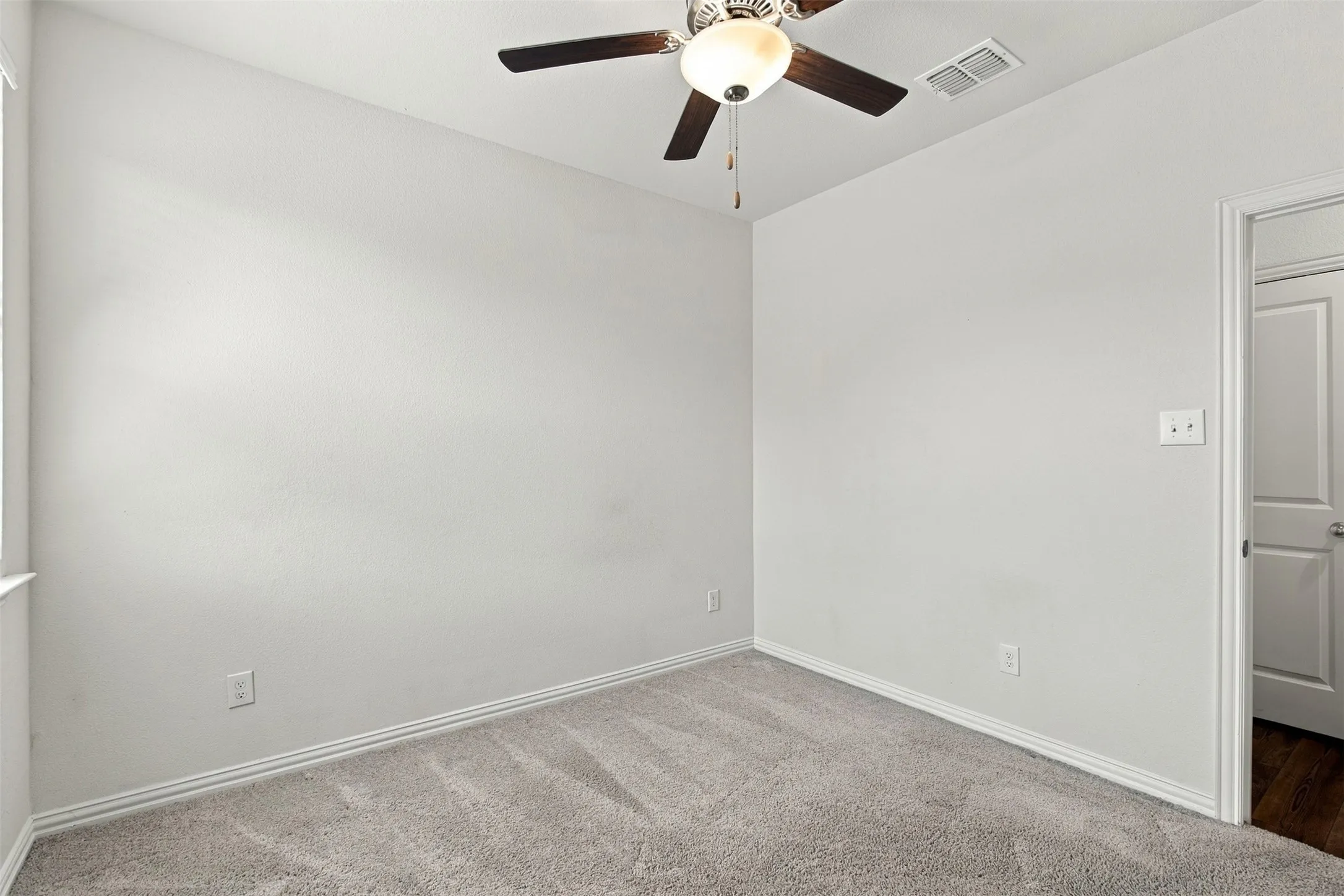 Single Family Residence For Sale in Collin County , 775 Bayberry Lane, Princeton, Texas 75407, 3 Bedroom, 2 Bathroom, 3 Garage spaces, 1,438 Sqft, built in 2020, mls#21387667, Real Estate Agent in Princeton, Homes For Sale in Collin county, Homes For Sale in Princeton, Realtor in Princeton Texas, Real Estate Brokerage Independent Realty Texas, Luminita Cordes Realtor