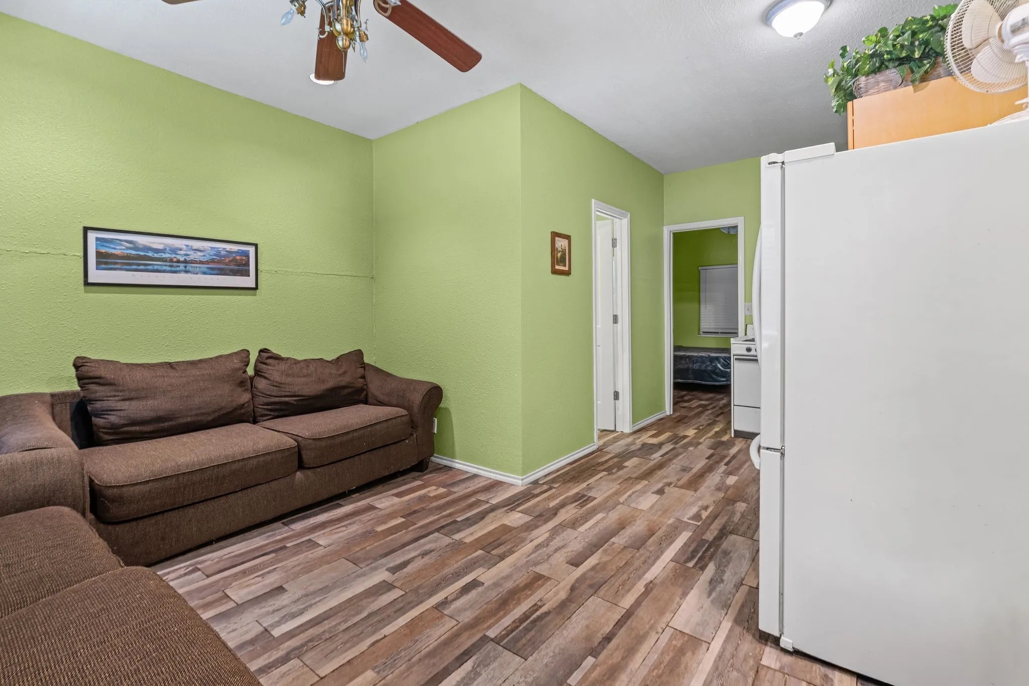 Single Family Residence For Sale in Hunt County , 3269 Callaway Lane, Quinlan, Texas 75474, 1 Bedroom, 1 Bathroom, 3 Garage spaces, 1,040 Sqft, built in 2006, mls#21387606, Real Estate Agent in Quinlan, Homes For Sale in Hunt county, Homes For Sale in Quinlan, Realtor in Quinlan Texas, Real Estate Brokerage Independent Realty Texas, Luminita Cordes Realtor