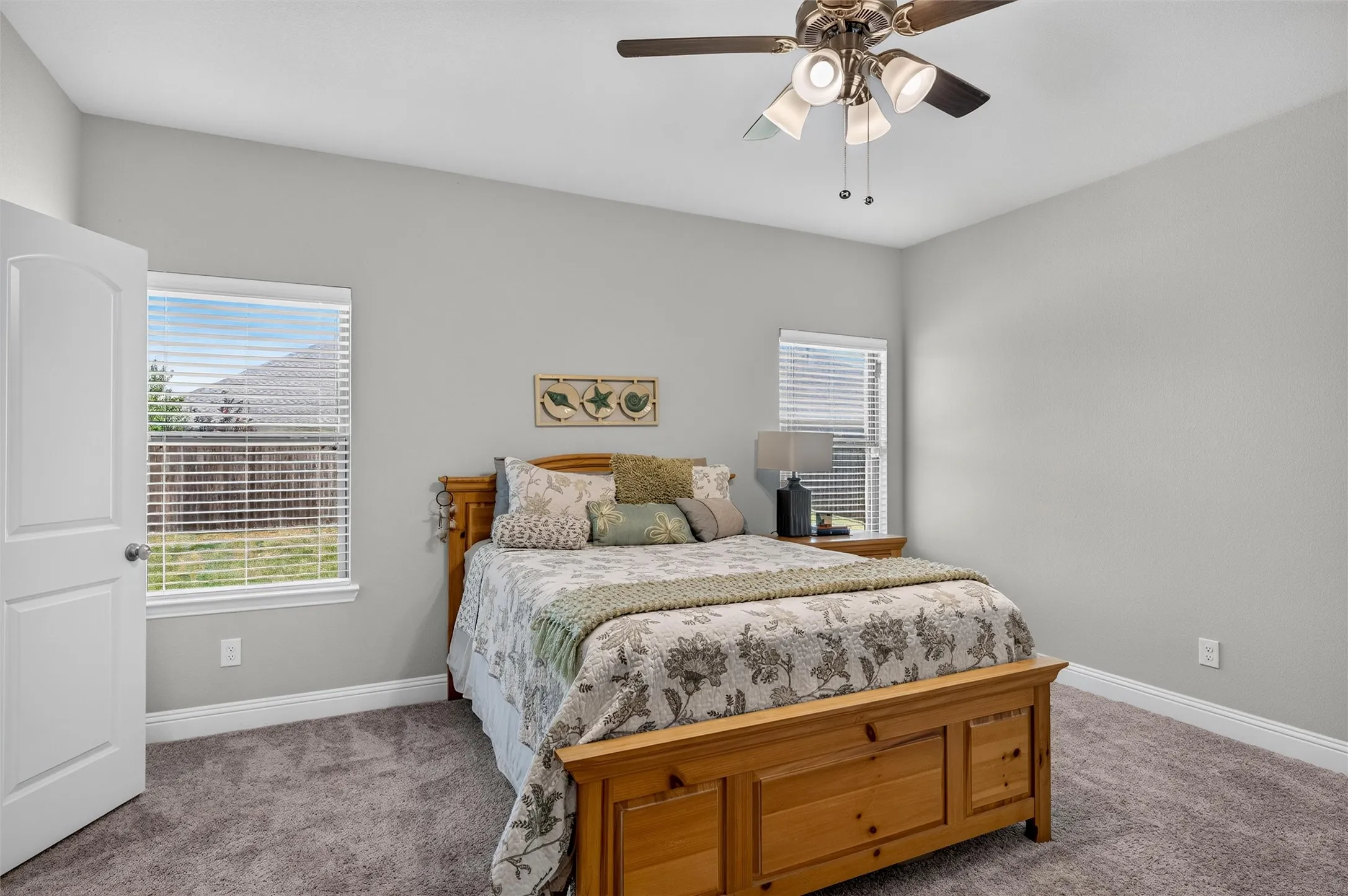 Single Family Residence For Sale in Collin County , 3017 Bobcat Drive, Melissa, Texas 75454, 3 Bedroom, 2 Bathroom, 2 Garage spaces, 1,600 Sqft, built in 2020, mls#21387685, Real Estate Agent in Melissa, Homes For Sale in Collin county, Homes For Sale in Melissa, Realtor in Melissa Texas, Real Estate Brokerage Independent Realty Texas, Luminita Cordes Realtor