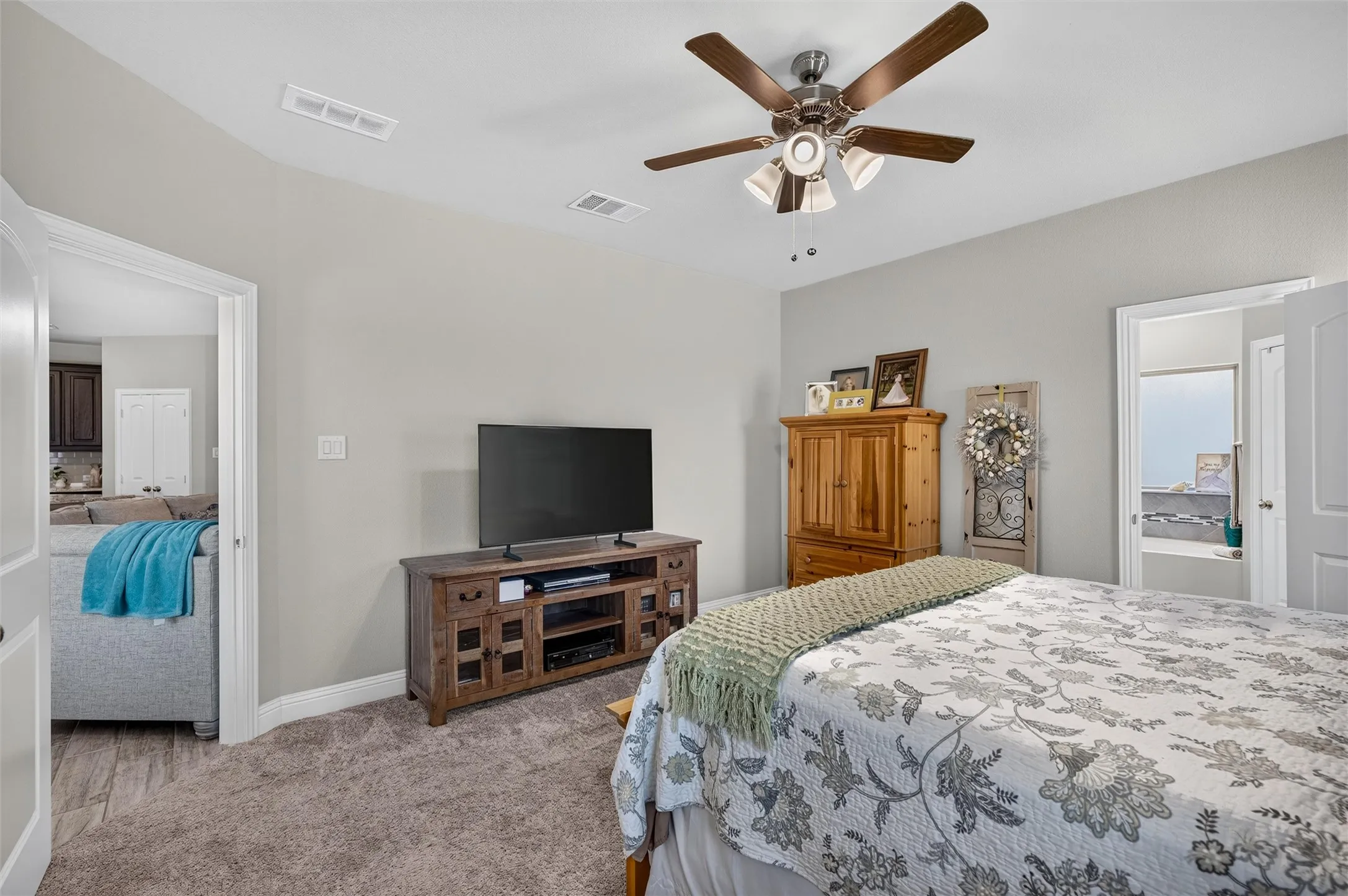 Single Family Residence For Sale in Collin County , 3017 Bobcat Drive, Melissa, Texas 75454, 3 Bedroom, 2 Bathroom, 2 Garage spaces, 1,600 Sqft, built in 2020, mls#21387685, Real Estate Agent in Melissa, Homes For Sale in Collin county, Homes For Sale in Melissa, Realtor in Melissa Texas, Real Estate Brokerage Independent Realty Texas, Luminita Cordes Realtor