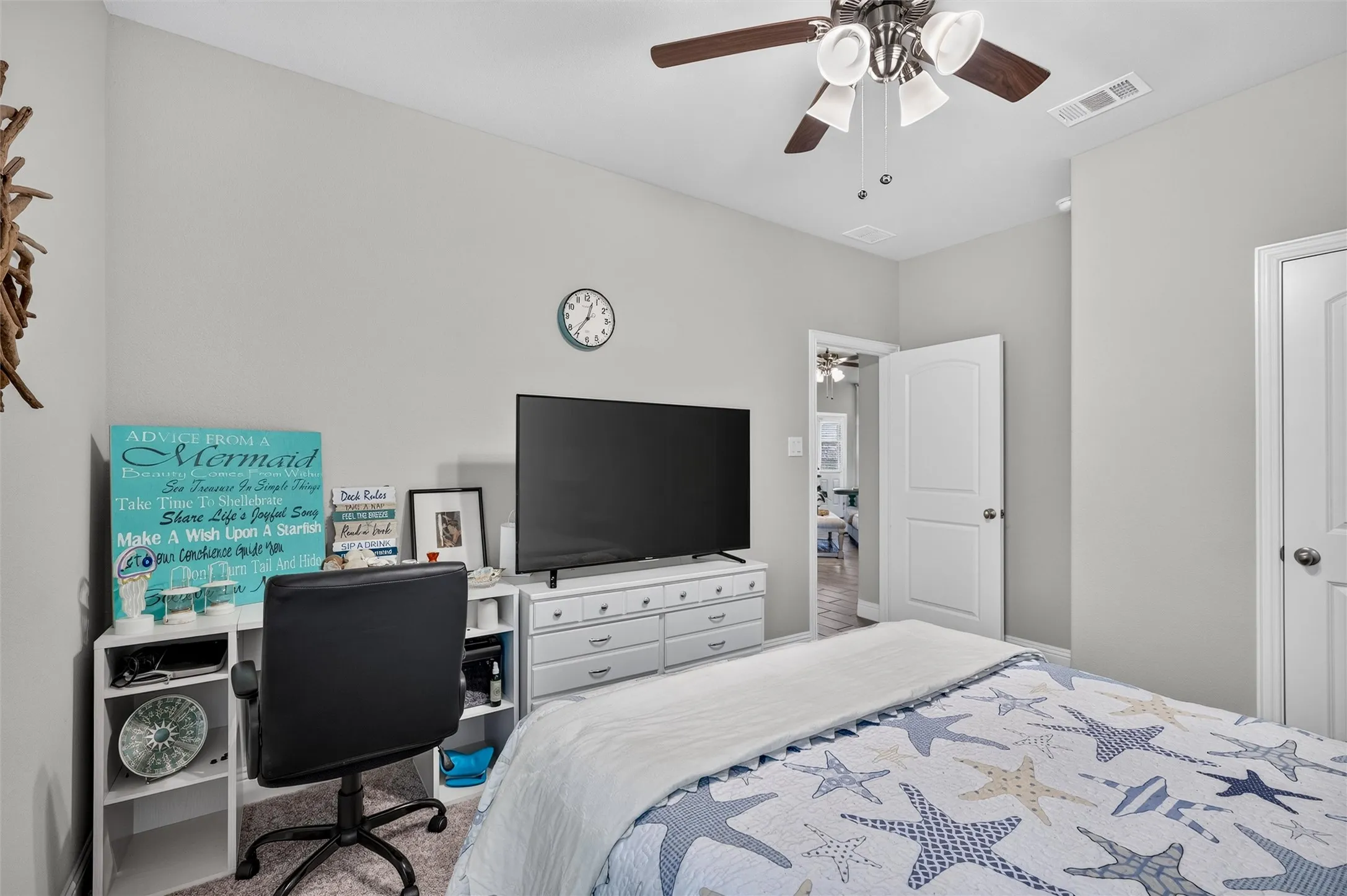 Single Family Residence For Sale in Collin County , 3017 Bobcat Drive, Melissa, Texas 75454, 3 Bedroom, 2 Bathroom, 2 Garage spaces, 1,600 Sqft, built in 2020, mls#21387685, Real Estate Agent in Melissa, Homes For Sale in Collin county, Homes For Sale in Melissa, Realtor in Melissa Texas, Real Estate Brokerage Independent Realty Texas, Luminita Cordes Realtor