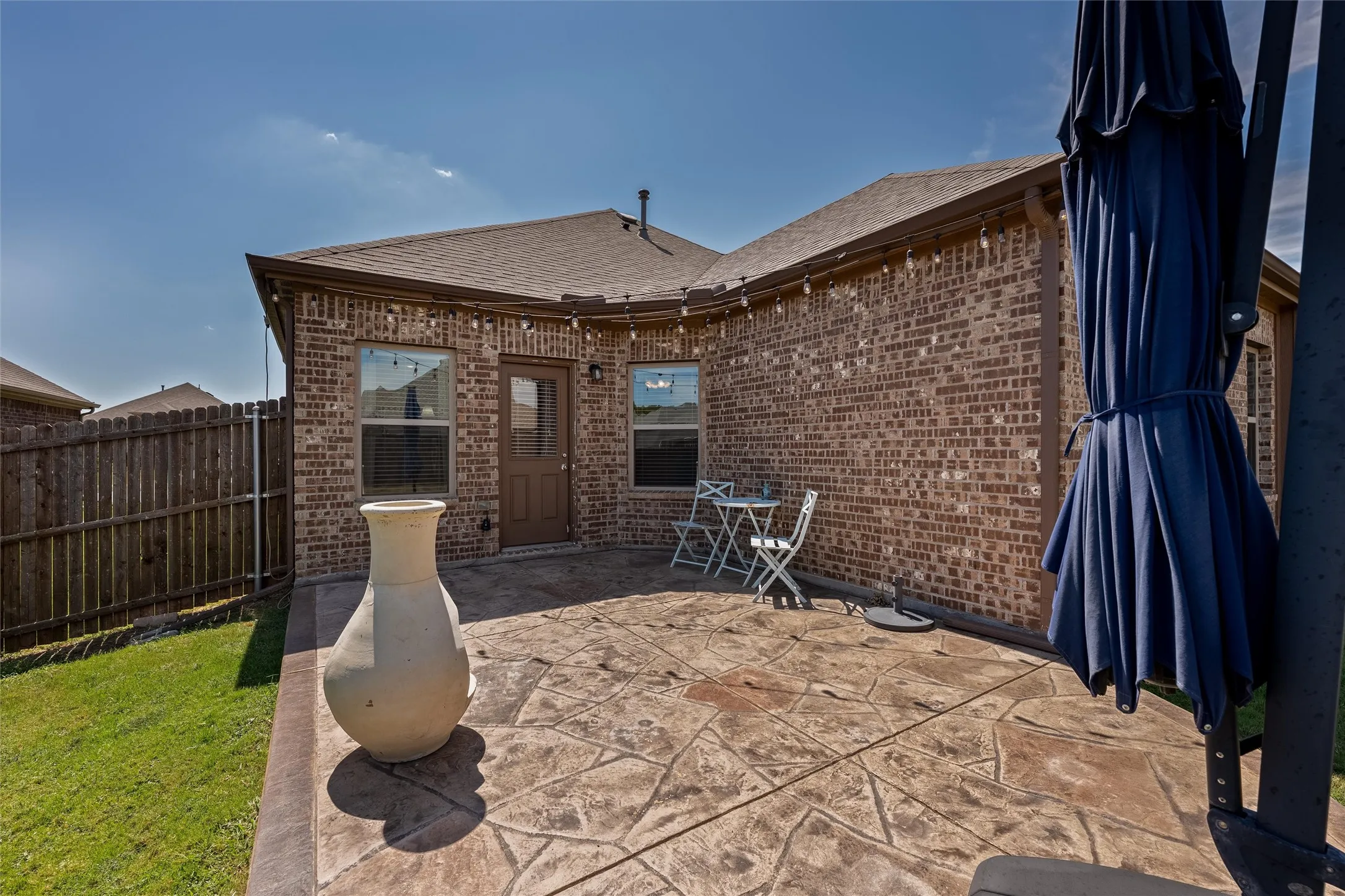 Single Family Residence For Sale in Collin County , 3017 Bobcat Drive, Melissa, Texas 75454, 3 Bedroom, 2 Bathroom, 2 Garage spaces, 1,600 Sqft, built in 2020, mls#21387685, Real Estate Agent in Melissa, Homes For Sale in Collin county, Homes For Sale in Melissa, Realtor in Melissa Texas, Real Estate Brokerage Independent Realty Texas, Luminita Cordes Realtor