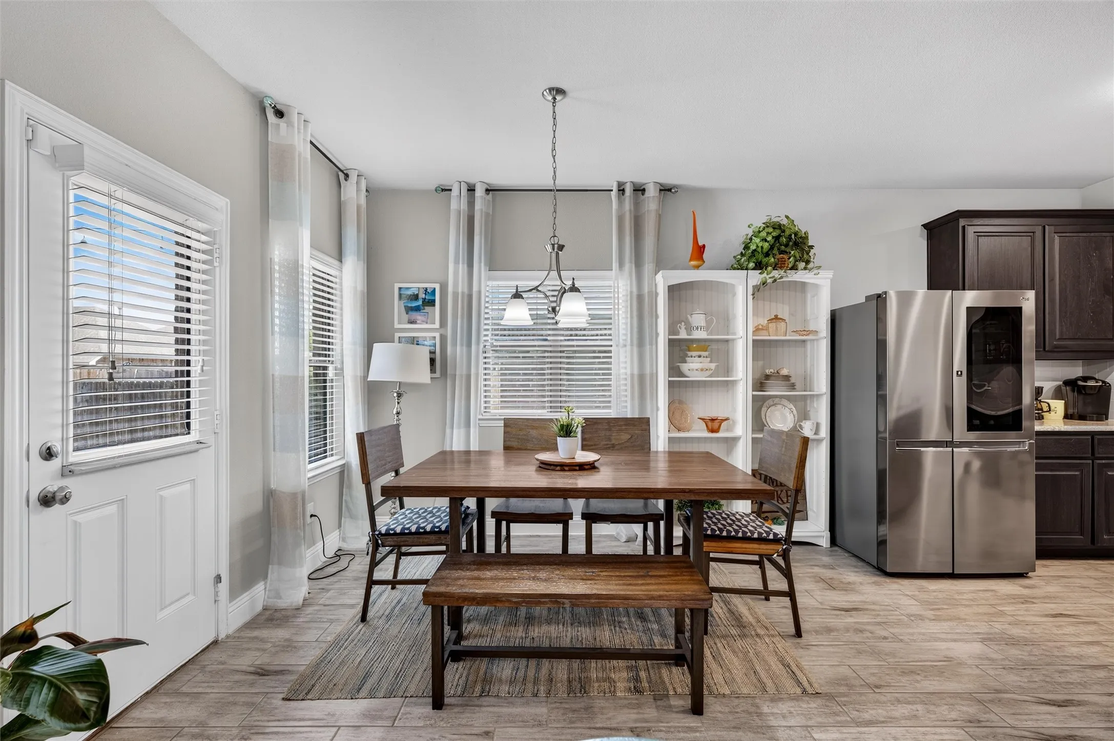 Single Family Residence For Sale in Collin County , 3017 Bobcat Drive, Melissa, Texas 75454, 3 Bedroom, 2 Bathroom, 2 Garage spaces, 1,600 Sqft, built in 2020, mls#21387685, Real Estate Agent in Melissa, Homes For Sale in Collin county, Homes For Sale in Melissa, Realtor in Melissa Texas, Real Estate Brokerage Independent Realty Texas, Luminita Cordes Realtor