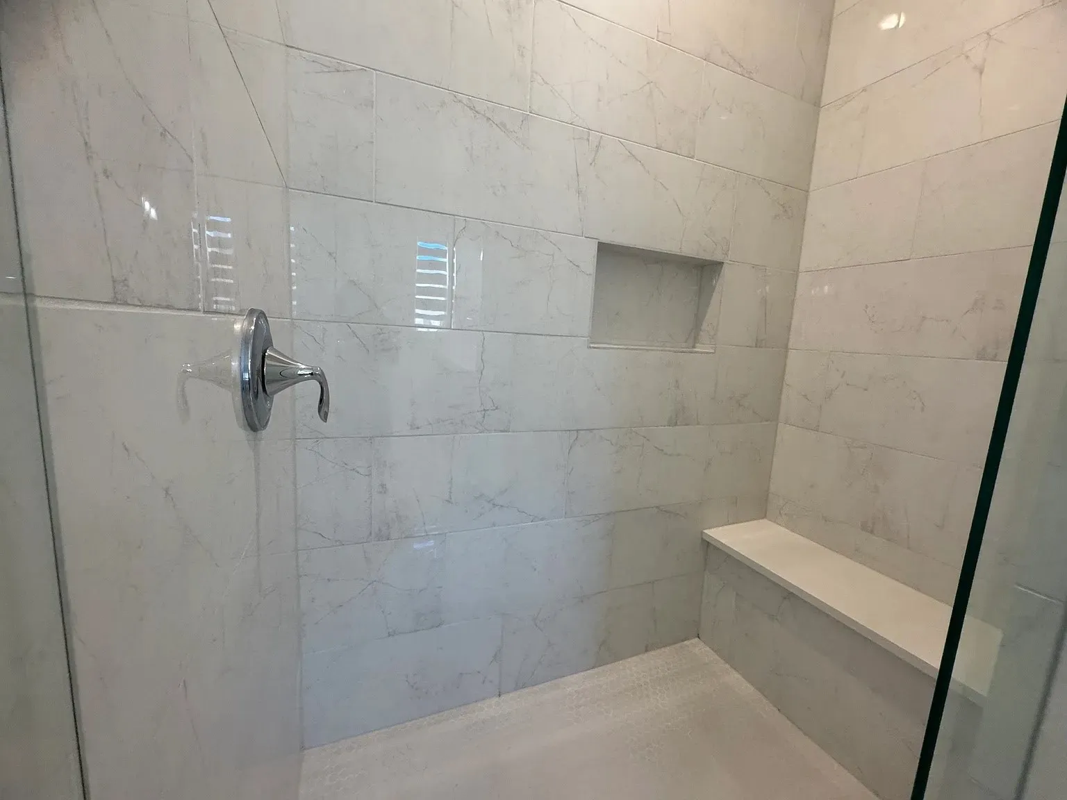 Single Family Residence For Rent in Dallas County , 8207 Nunley Lane, Dallas, Texas 75231, 3 Bedroom, 3 Bathroom, 2 Garage spaces, 1,882 Sqft, built in 2021, mls#21387699, Real Estate Agent in Dallas, Homes For Rent in Dallas county, Homes For Rent in Dallas, Realtor in Dallas Texas, Real Estate Brokerage Independent Realty Texas, Luminita Cordes Realtor