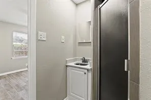 Single Family Residence For Rent in Tarrant County , 7425 S College Circle, North Richland Hills, Texas 76180, 3 Bedroom, 2 Bathroom, 2 Garage spaces, 1,358 Sqft, built in 1960, mls#21387681, Real Estate Agent in North Richland Hills, Homes For Rent in Tarrant county, Homes For Rent in North Richland Hills, Realtor in North Richland Hills Texas, Real Estate Brokerage Independent Realty Texas, Luminita Cordes Realtor