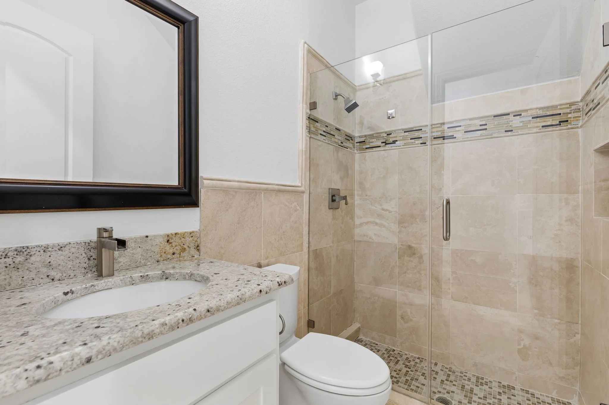 Single Family Residence For Rent in Denton County , 1012 Mallard Way, Flower Mound, Texas 75028, 5 Bedroom, 4 Bathroom, 3 Garage spaces, 3,010 Sqft, built in 2013, mls#21387351, Real Estate Agent in Flower Mound, Homes For Rent in Denton county, Homes For Rent in Flower Mound, Realtor in Flower Mound Texas, Real Estate Brokerage Independent Realty Texas, Luminita Cordes Realtor