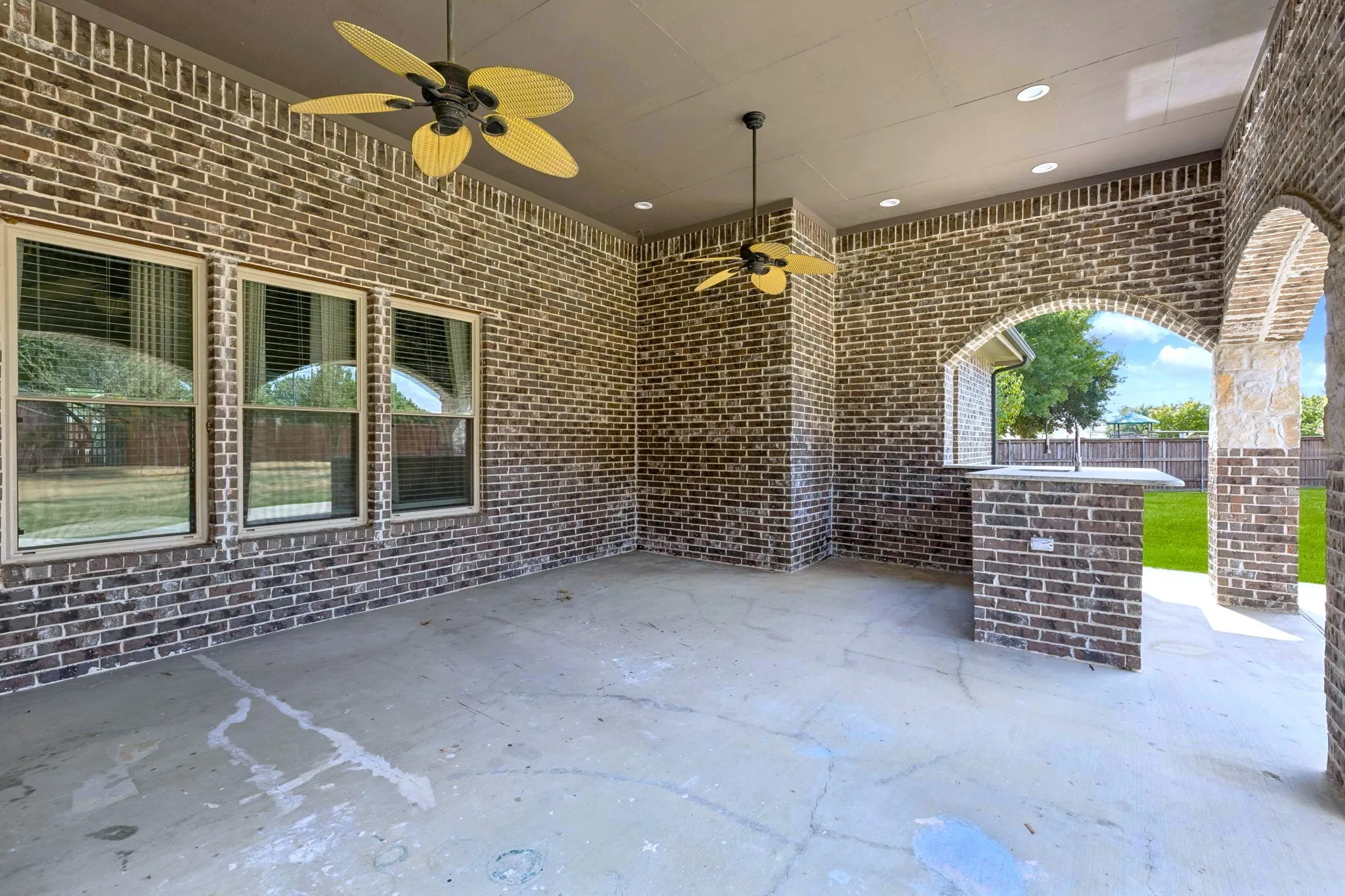 Single Family Residence For Rent in Denton County , 1012 Mallard Way, Flower Mound, Texas 75028, 5 Bedroom, 4 Bathroom, 3 Garage spaces, 3,010 Sqft, built in 2013, mls#21387351, Real Estate Agent in Flower Mound, Homes For Rent in Denton county, Homes For Rent in Flower Mound, Realtor in Flower Mound Texas, Real Estate Brokerage Independent Realty Texas, Luminita Cordes Realtor