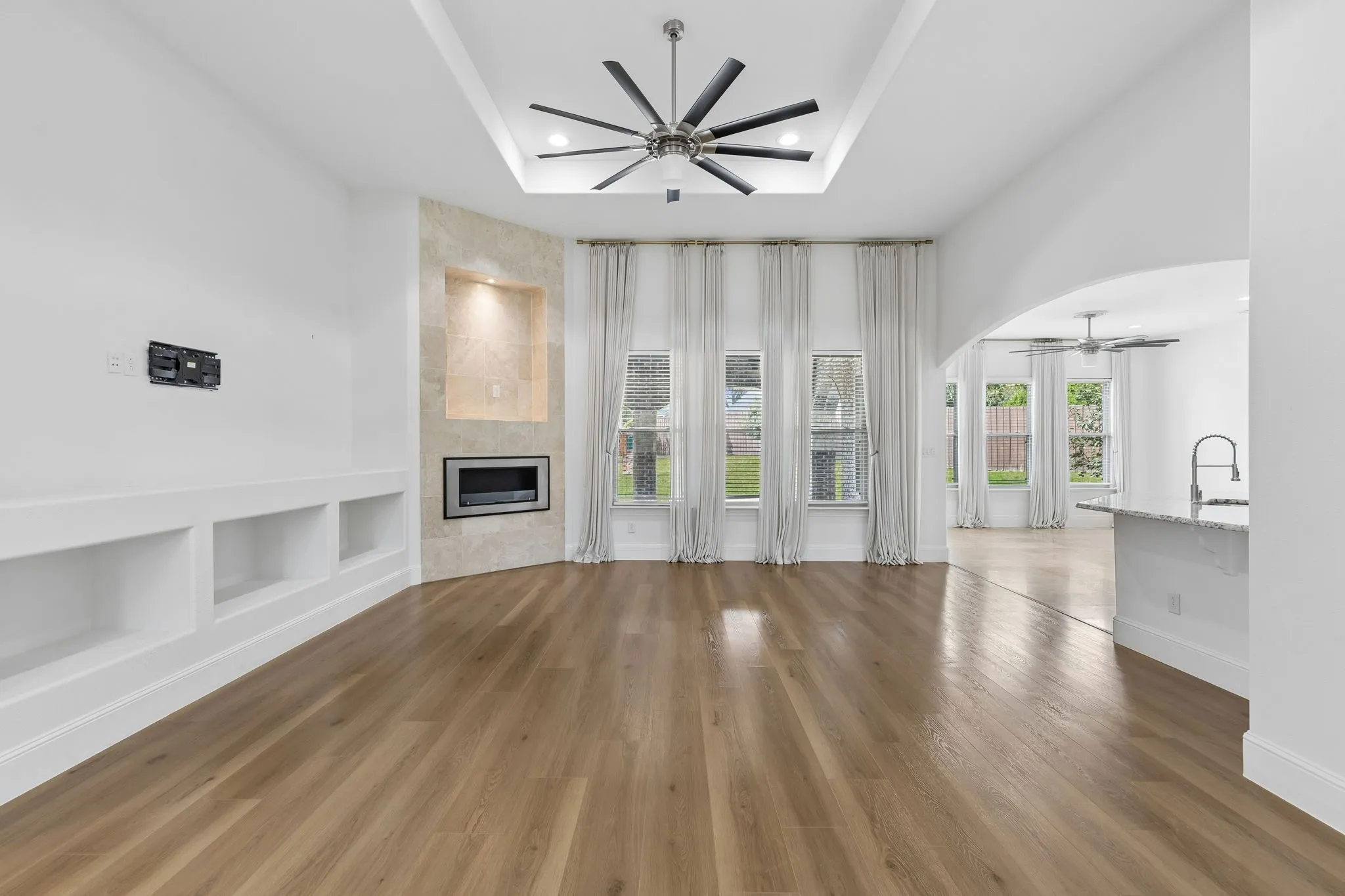 Single Family Residence For Rent in Denton County , 1012 Mallard Way, Flower Mound, Texas 75028, 5 Bedroom, 4 Bathroom, 3 Garage spaces, 3,010 Sqft, built in 2013, mls#21387351, Real Estate Agent in Flower Mound, Homes For Rent in Denton county, Homes For Rent in Flower Mound, Realtor in Flower Mound Texas, Real Estate Brokerage Independent Realty Texas, Luminita Cordes Realtor