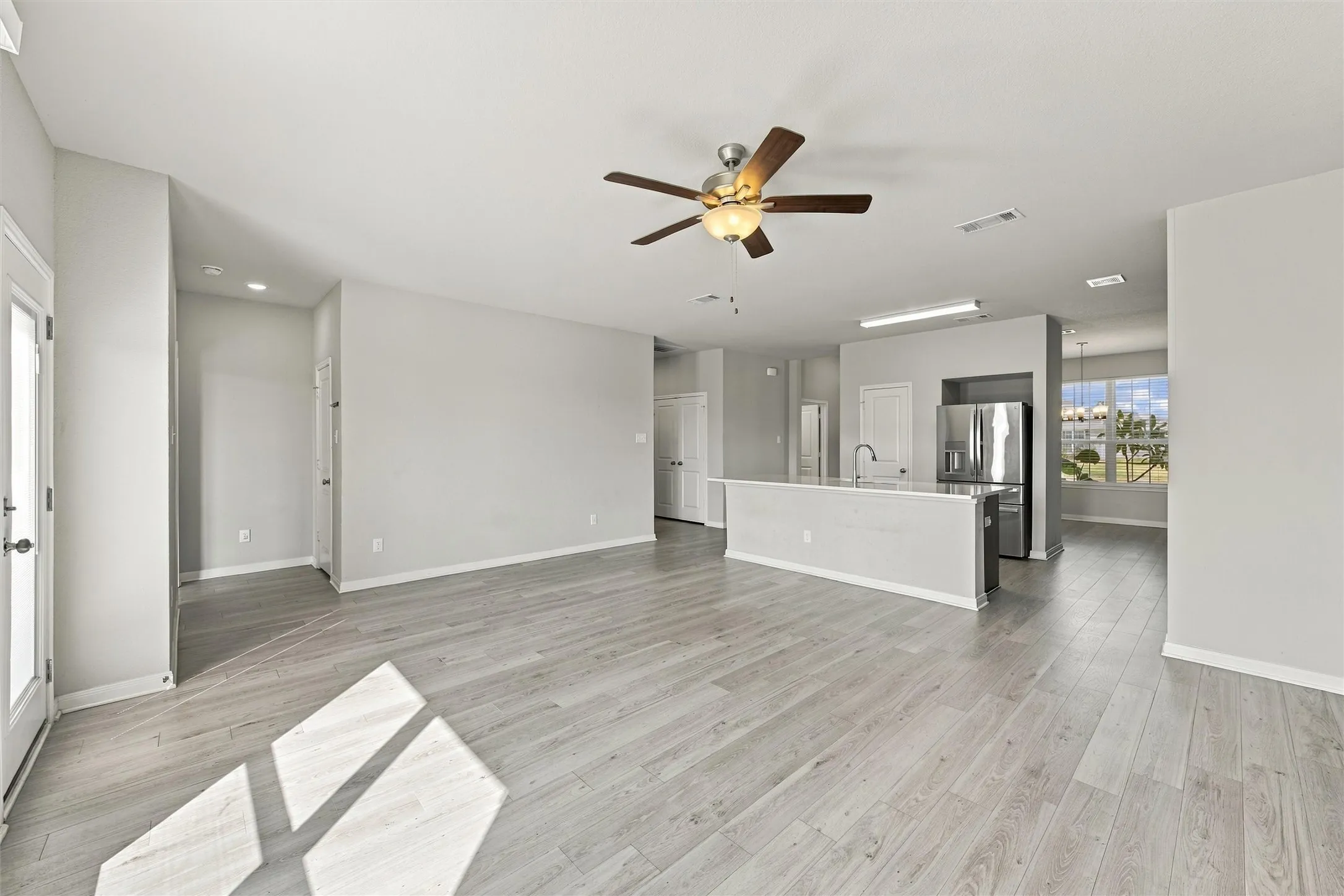 Single Family Residence For Sale in Mc Lennan County , 4033 Centerfire Road, Waco, Texas 76705, 3 Bedroom, 2 Bathroom, 2 Garage spaces, 1,658 Sqft, built in 2023, mls#21386651, Real Estate Agent in Waco, Homes For Sale in Mc Lennan county, Homes For Sale in Waco, Realtor in Waco Texas, Real Estate Brokerage Independent Realty Texas, Luminita Cordes Realtor