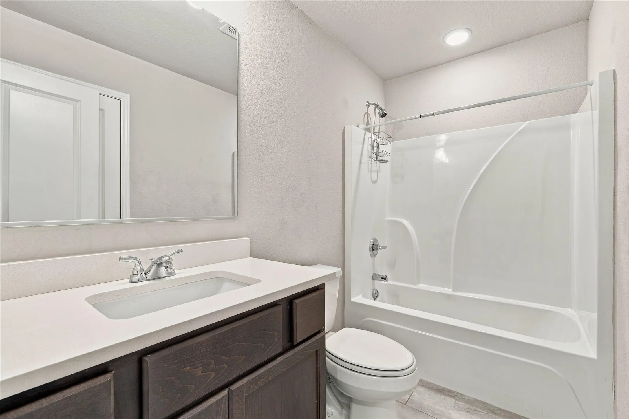 Single Family Residence For Sale in Mc Lennan County , 4033 Centerfire Road, Waco, Texas 76705, 3 Bedroom, 2 Bathroom, 2 Garage spaces, 1,658 Sqft, built in 2023, mls#21386651, Real Estate Agent in Waco, Homes For Sale in Mc Lennan county, Homes For Sale in Waco, Realtor in Waco Texas, Real Estate Brokerage Independent Realty Texas, Luminita Cordes Realtor