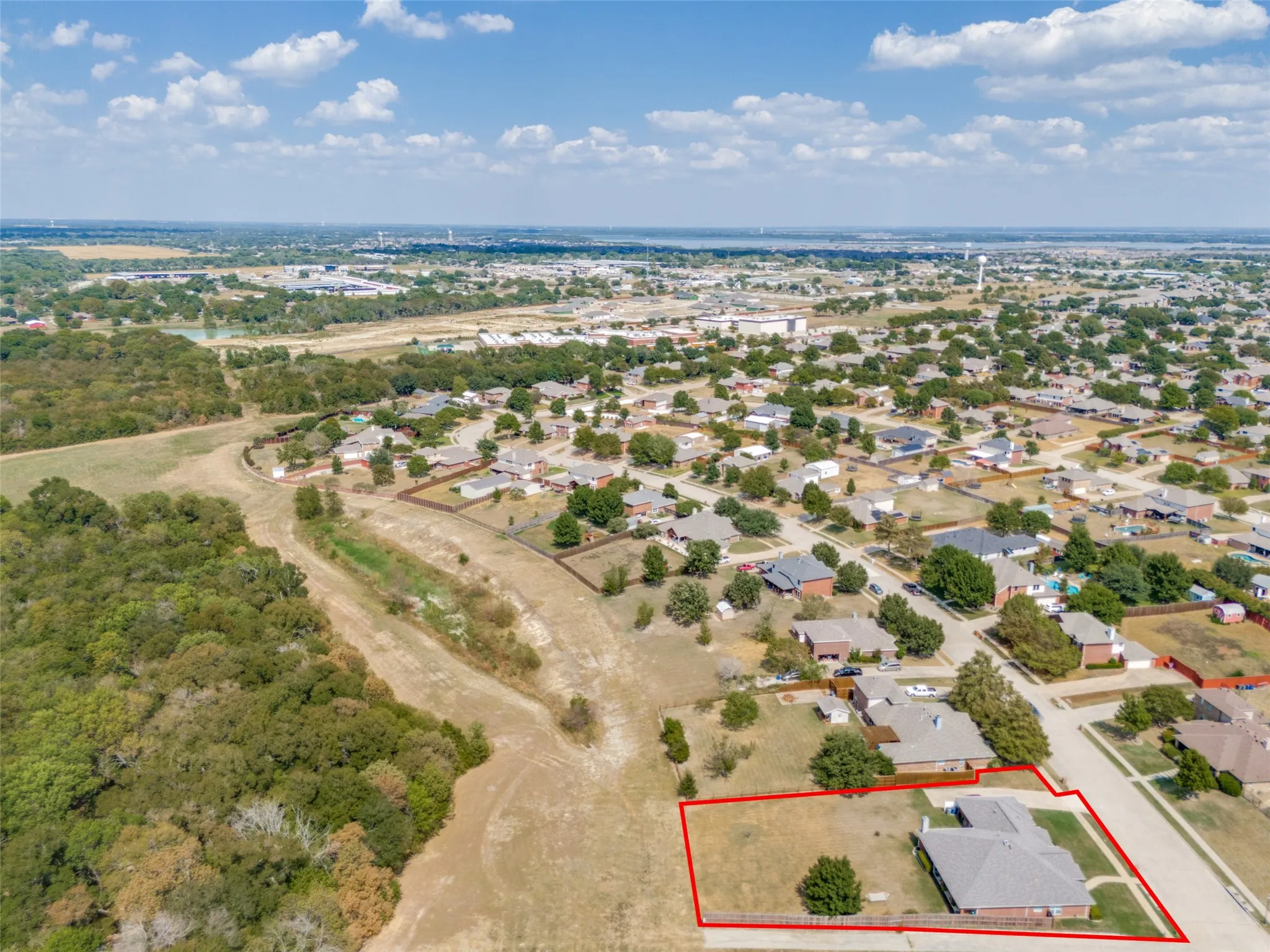 Single Family Residence For Sale in Collin County , 2007 Stonecrest Trail, Wylie, Texas 75098, 4 Bedroom, 3 Bathroom, 3 Garage spaces, 2,972 Sqft, built in 2003, mls#21387717, Real Estate Agent in Wylie, Homes For Sale in Collin county, Homes For Sale in Wylie, Realtor in Wylie Texas, Real Estate Brokerage Independent Realty Texas, Luminita Cordes Realtor