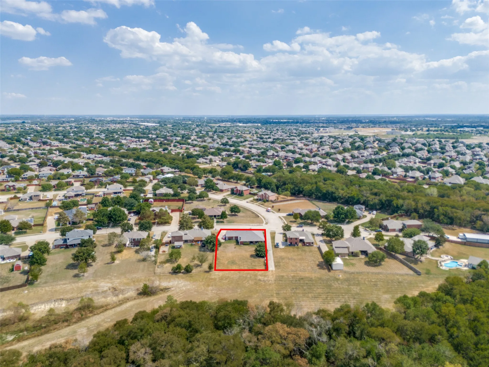 Single Family Residence For Sale in Collin County , 2007 Stonecrest Trail, Wylie, Texas 75098, 4 Bedroom, 3 Bathroom, 3 Garage spaces, 2,972 Sqft, built in 2003, mls#21387717, Real Estate Agent in Wylie, Homes For Sale in Collin county, Homes For Sale in Wylie, Realtor in Wylie Texas, Real Estate Brokerage Independent Realty Texas, Luminita Cordes Realtor