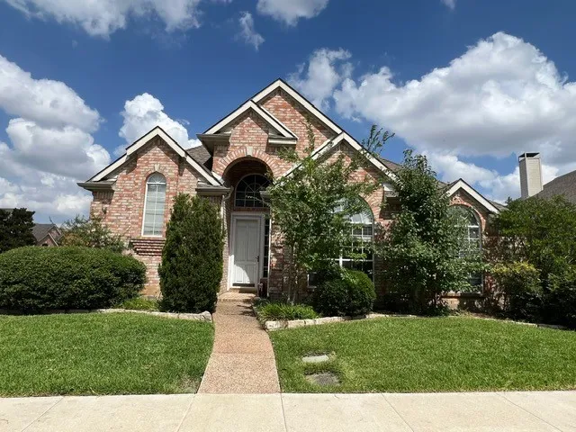 Single Family Residence For Rent in Dallas County , 8648 Mill Creek Road, Irving, Texas 75063, 3 Bedroom, 2 Bathroom, 2 Garage spaces, 1,491 Sqft, built in 1993, mls#21386484, Real Estate Agent in Irving, Homes For Rent in Dallas county, Homes For Rent in Irving, Realtor in Irving Texas, Real Estate Brokerage Independent Realty Texas, Luminita Cordes Realtor