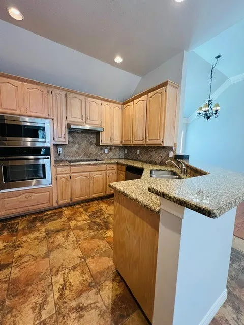 Single Family Residence For Rent in Dallas County , 8648 Mill Creek Road, Irving, Texas 75063, 3 Bedroom, 2 Bathroom, 2 Garage spaces, 1,491 Sqft, built in 1993, mls#21386484, Real Estate Agent in Irving, Homes For Rent in Dallas county, Homes For Rent in Irving, Realtor in Irving Texas, Real Estate Brokerage Independent Realty Texas, Luminita Cordes Realtor