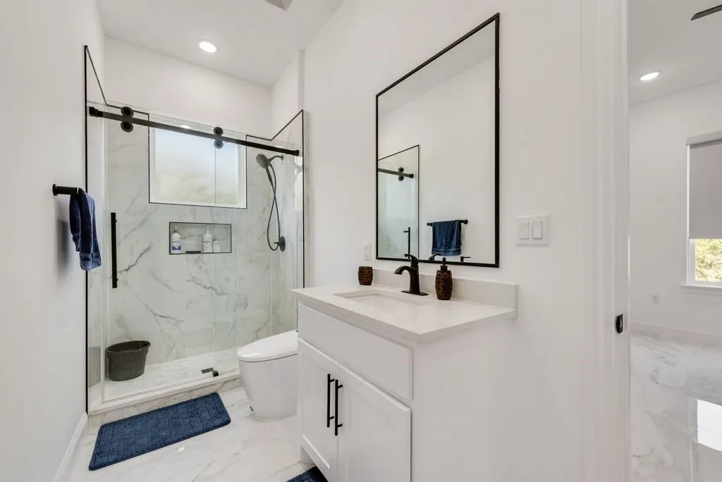Single Family Residence For Sale in Tarrant County , 911 Oldgate Road, Lakeside, Texas 76108, 5 Bedroom, 7 Bathroom, 2 Garage spaces, 6,271 Sqft, built in 2026, mls#21387738, Real Estate Agent in Lakeside, Homes For Sale in Tarrant county, Homes For Sale in Lakeside, Realtor in Lakeside Texas, Real Estate Brokerage Independent Realty Texas, Luminita Cordes Realtor