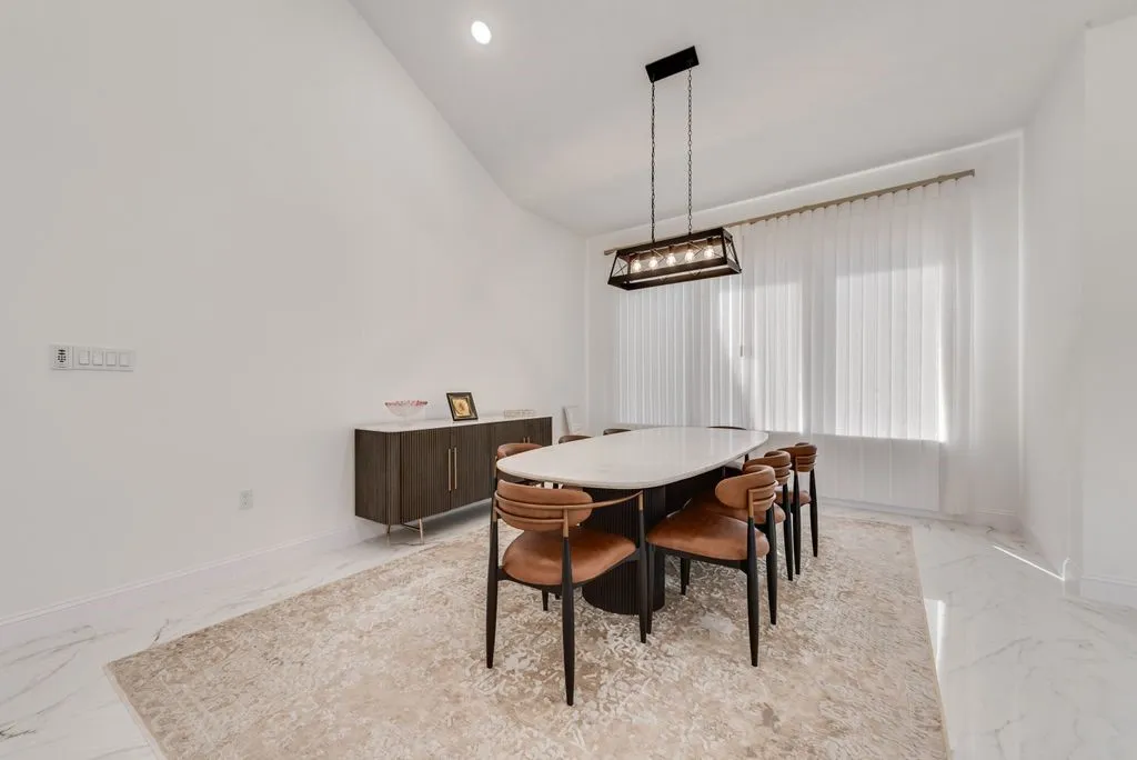 Single Family Residence For Sale in Tarrant County , 911 Oldgate Road, Lakeside, Texas 76108, 5 Bedroom, 7 Bathroom, 2 Garage spaces, 6,271 Sqft, built in 2026, mls#21387738, Real Estate Agent in Lakeside, Homes For Sale in Tarrant county, Homes For Sale in Lakeside, Realtor in Lakeside Texas, Real Estate Brokerage Independent Realty Texas, Luminita Cordes Realtor
