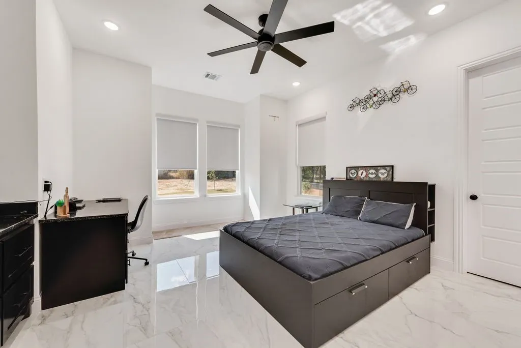Single Family Residence For Sale in Tarrant County , 911 Oldgate Road, Lakeside, Texas 76108, 5 Bedroom, 7 Bathroom, 2 Garage spaces, 6,271 Sqft, built in 2026, mls#21387738, Real Estate Agent in Lakeside, Homes For Sale in Tarrant county, Homes For Sale in Lakeside, Realtor in Lakeside Texas, Real Estate Brokerage Independent Realty Texas, Luminita Cordes Realtor