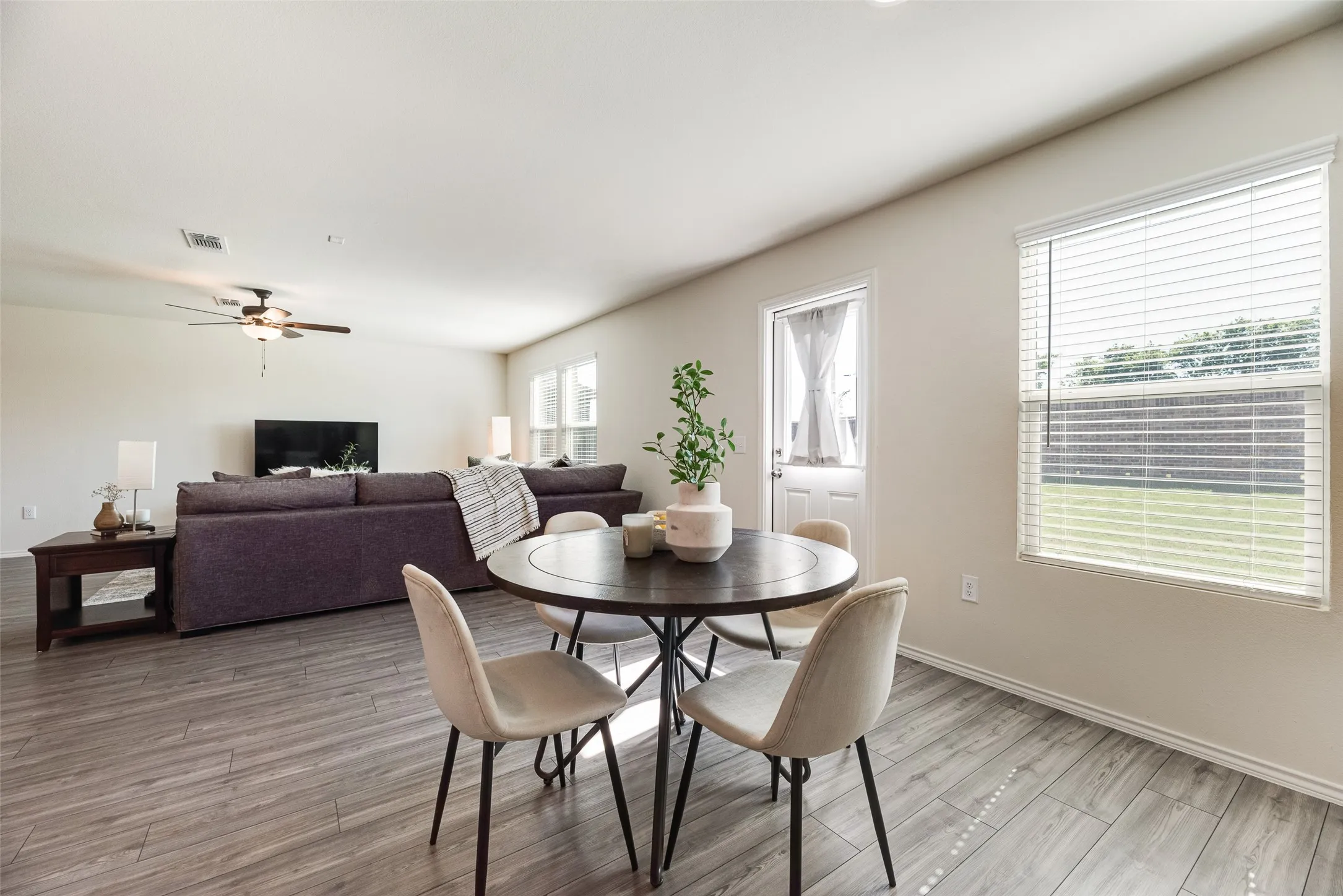 Single Family Residence For Sale in Denton County , 7005 Adderly Road, Pilot Point, Texas 76258, 4 Bedroom, 3 Bathroom, 2 Garage spaces, 2,323 Sqft, built in 2022, mls#21387666, Real Estate Agent in Pilot Point, Homes For Sale in Denton county, Homes For Sale in Pilot Point, Realtor in Pilot Point Texas, Real Estate Brokerage Independent Realty Texas, Luminita Cordes Realtor