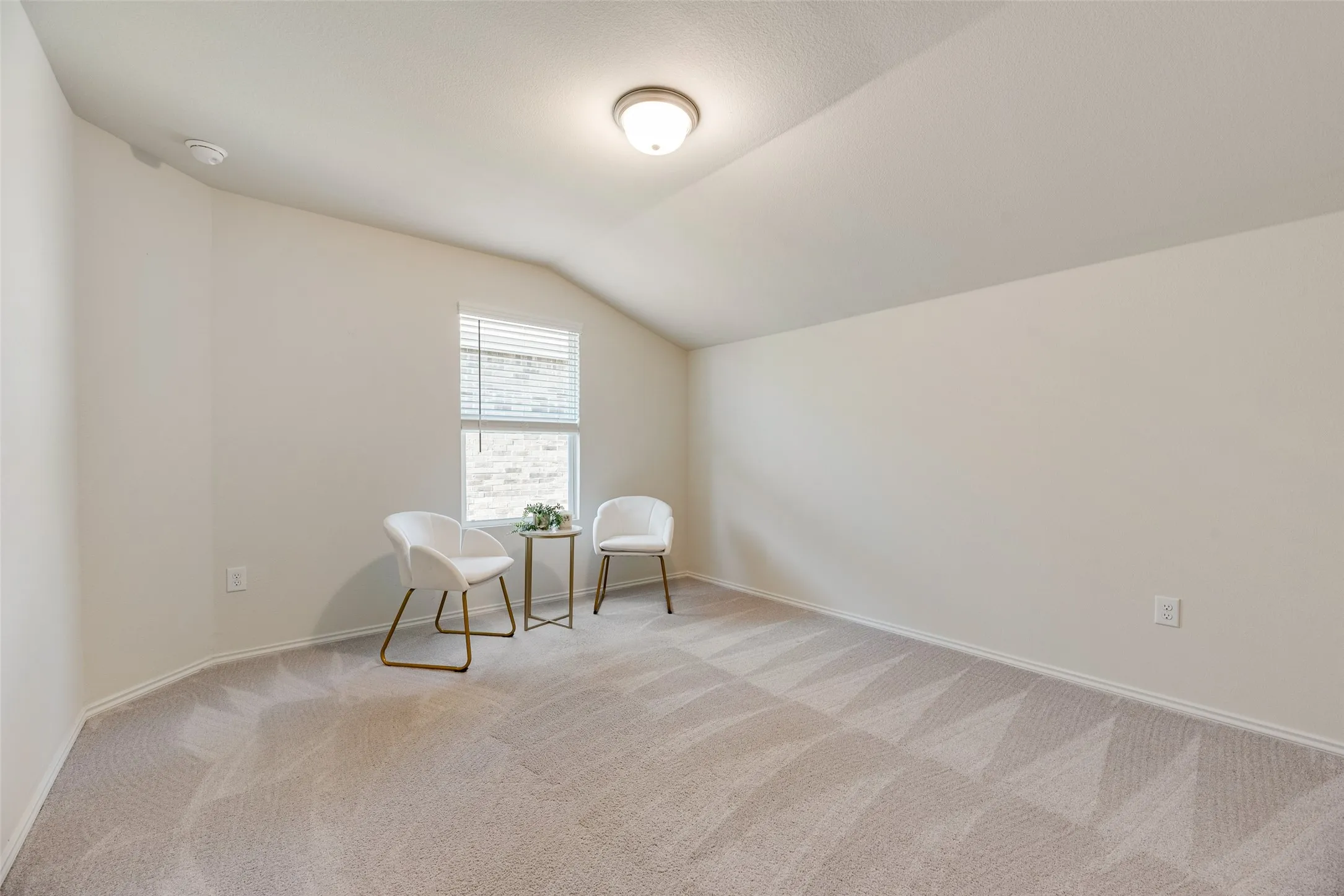 Single Family Residence For Sale in Denton County , 7005 Adderly Road, Pilot Point, Texas 76258, 4 Bedroom, 3 Bathroom, 2 Garage spaces, 2,323 Sqft, built in 2022, mls#21387666, Real Estate Agent in Pilot Point, Homes For Sale in Denton county, Homes For Sale in Pilot Point, Realtor in Pilot Point Texas, Real Estate Brokerage Independent Realty Texas, Luminita Cordes Realtor