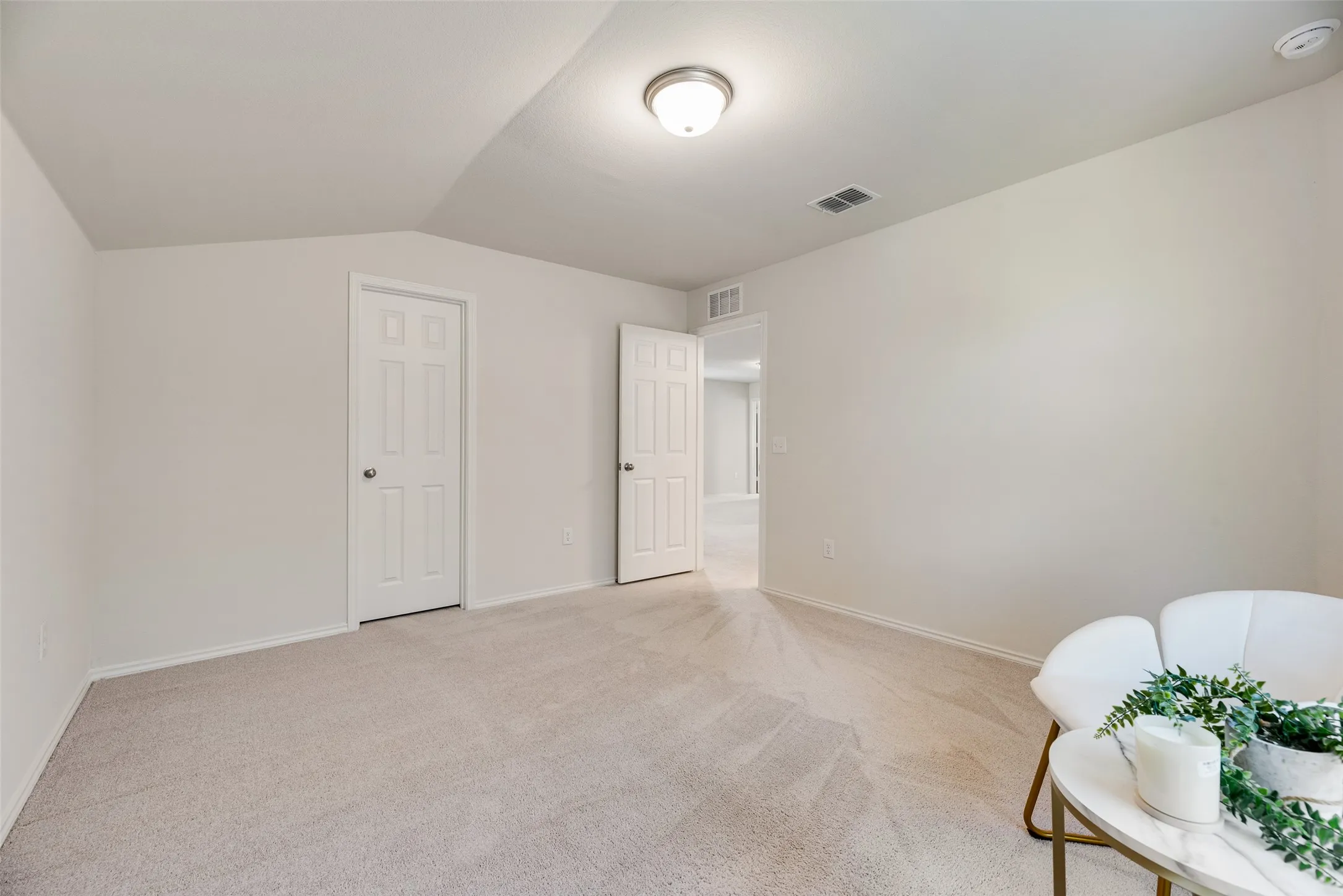Single Family Residence For Sale in Denton County , 7005 Adderly Road, Pilot Point, Texas 76258, 4 Bedroom, 3 Bathroom, 2 Garage spaces, 2,323 Sqft, built in 2022, mls#21387666, Real Estate Agent in Pilot Point, Homes For Sale in Denton county, Homes For Sale in Pilot Point, Realtor in Pilot Point Texas, Real Estate Brokerage Independent Realty Texas, Luminita Cordes Realtor