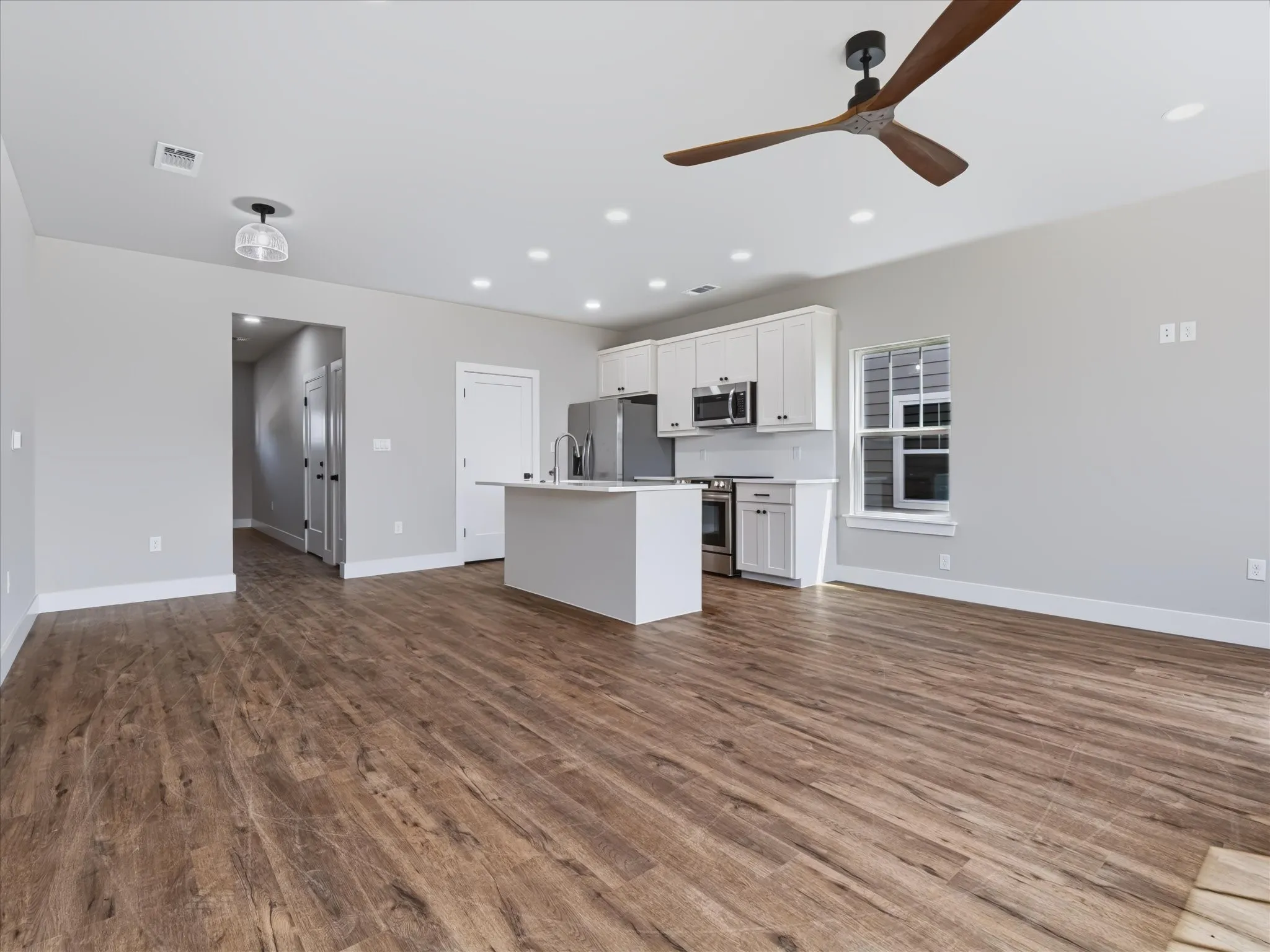 Duplex For Sale in Grayson County , 1310 Country Road, Whitesboro, Texas 76273, 6 Bedroom, 6 Bathroom, 2 Garage spaces, 0 Sqft, built in 2026, mls#21387743, Real Estate Agent in Whitesboro, Homes For Sale in Grayson county, Homes For Sale in Whitesboro, Realtor in Whitesboro Texas, Real Estate Brokerage Independent Realty Texas, Luminita Cordes Realtor