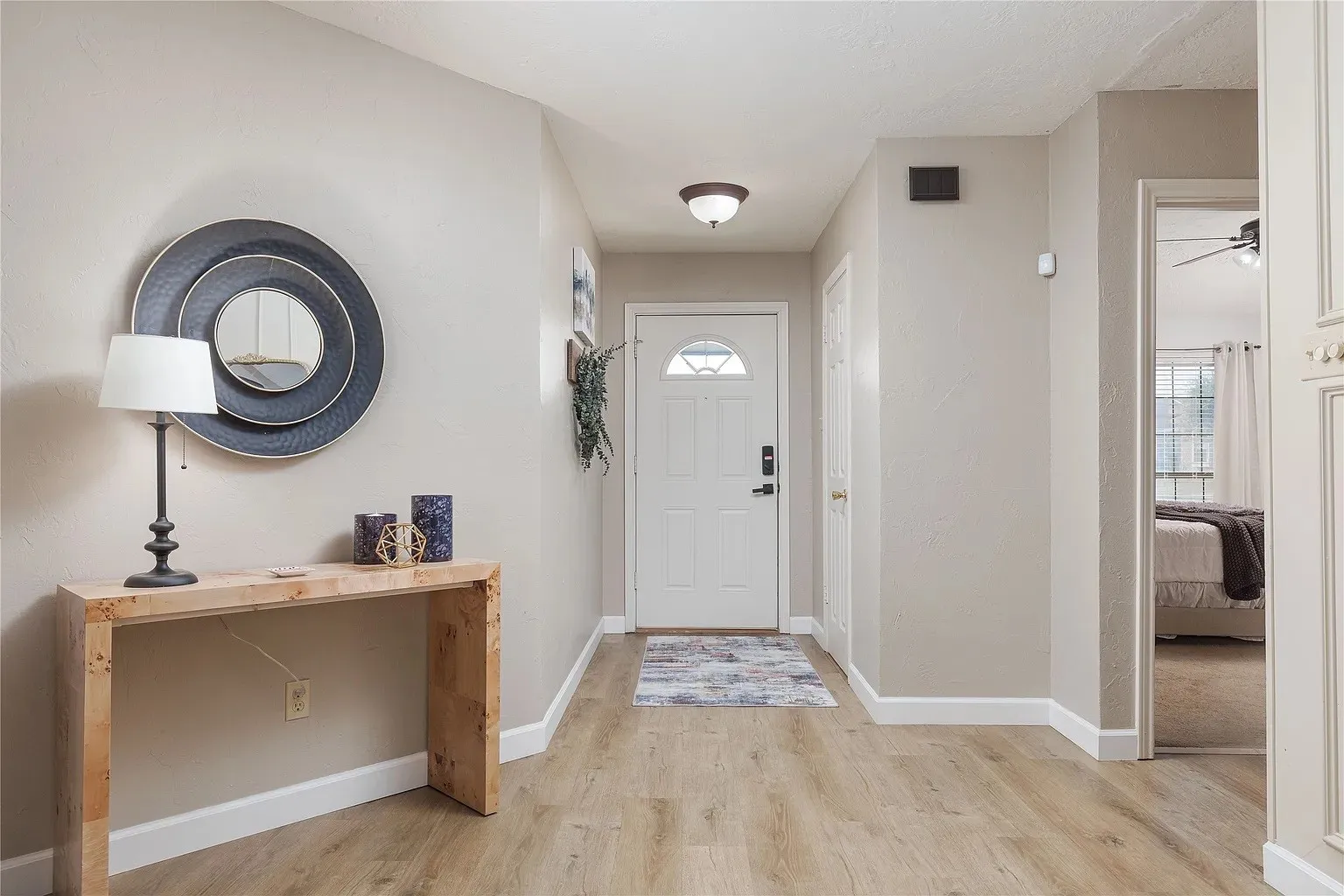 Single Family Residence For Rent in Dallas County , 1029 Field Trail Drive, Mesquite, Texas 75150, 3 Bedroom, 2 Bathroom, 1 Garage spaces, 1,519 Sqft, built in 1982, mls#21387744, Real Estate Agent in Mesquite, Homes For Rent in Dallas county, Homes For Rent in Mesquite, Realtor in Mesquite Texas, Real Estate Brokerage Independent Realty Texas, Luminita Cordes Realtor