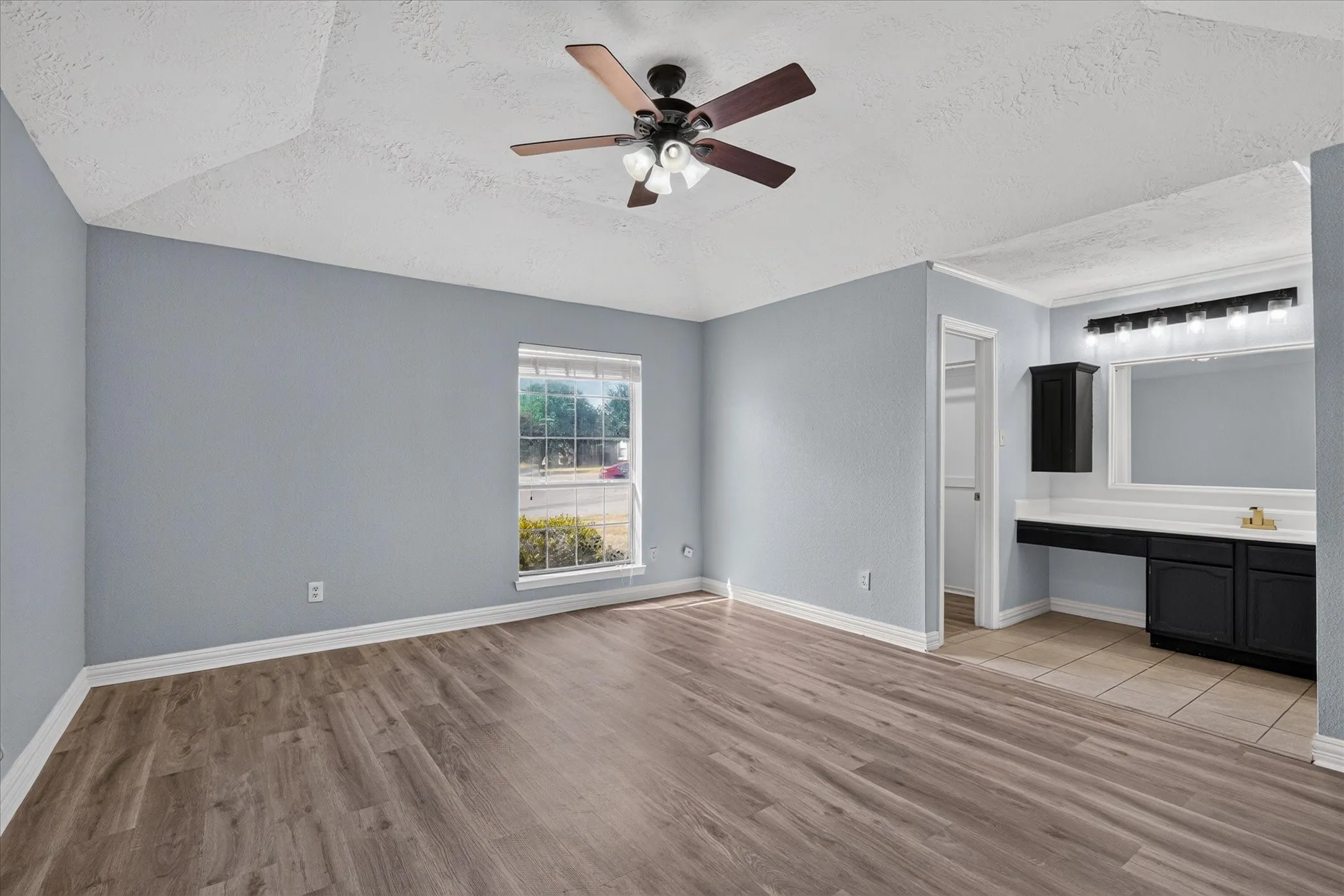 Single Family Residence For Rent in Dallas County , 1029 Field Trail Drive, Mesquite, Texas 75150, 3 Bedroom, 2 Bathroom, 1 Garage spaces, 1,519 Sqft, built in 1982, mls#21387744, Real Estate Agent in Mesquite, Homes For Rent in Dallas county, Homes For Rent in Mesquite, Realtor in Mesquite Texas, Real Estate Brokerage Independent Realty Texas, Luminita Cordes Realtor