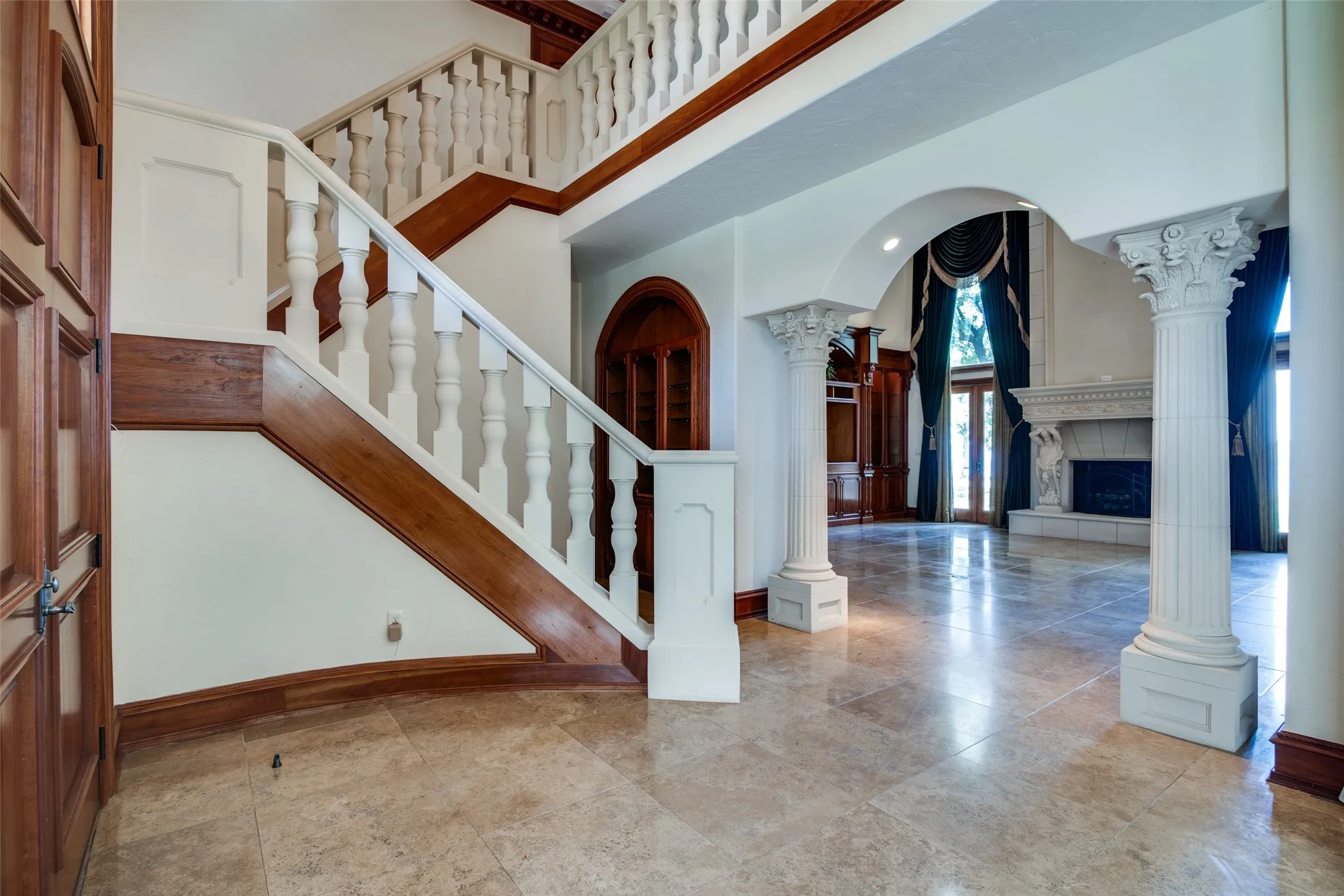 Single Family Residence For Sale in Wood County , 454 County Road 1516, Alba, Texas 75410, 4 Bedroom, 4 Bathroom, 3 Garage spaces, 5,750 Sqft, built in 1998, mls#21387630, Real Estate Agent in Alba, Homes For Sale in Wood county, Homes For Sale in Alba, Realtor in Alba Texas, Real Estate Brokerage Independent Realty Texas, Luminita Cordes Realtor