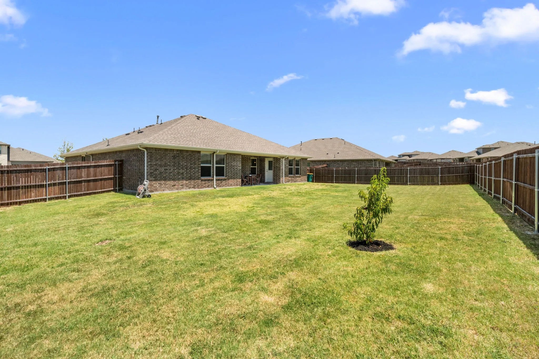 Single Family Residence For Sale in Dallas County , 1338 Rolling Meadows Drive, Cedar Hill, Texas 75104, 4 Bedroom, 2 Bathroom, 2 Garage spaces, 1,933 Sqft, built in 2023, mls#21386961, Real Estate Agent in Cedar Hill, Homes For Sale in Dallas county, Homes For Sale in Cedar Hill, Realtor in Cedar Hill Texas, Real Estate Brokerage Independent Realty Texas, Luminita Cordes Realtor