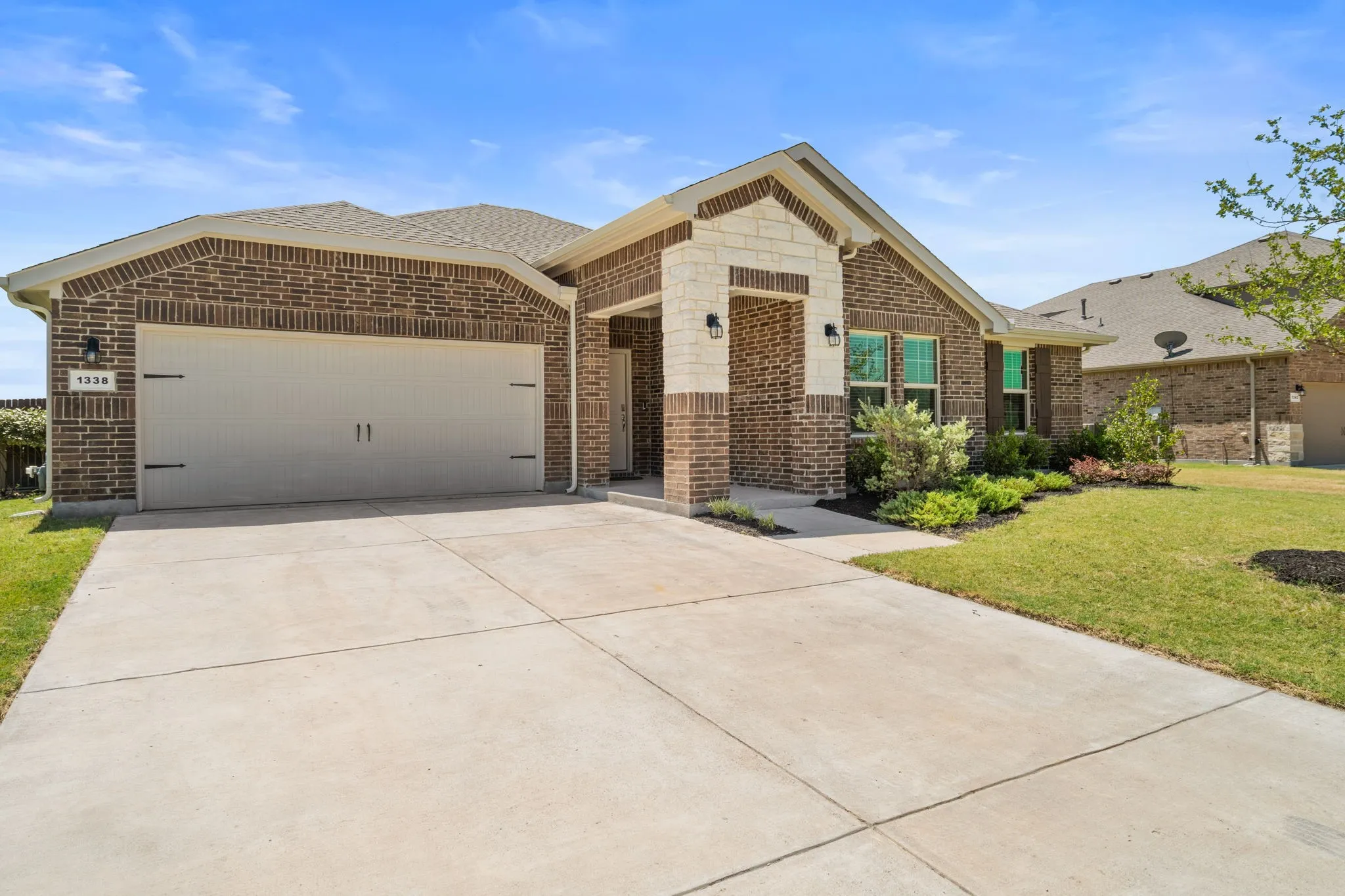 Single Family Residence For Sale in Dallas County , 1338 Rolling Meadows Drive, Cedar Hill, Texas 75104, 4 Bedroom, 2 Bathroom, 2 Garage spaces, 1,933 Sqft, built in 2023, mls#21386961, Real Estate Agent in Cedar Hill, Homes For Sale in Dallas county, Homes For Sale in Cedar Hill, Realtor in Cedar Hill Texas, Real Estate Brokerage Independent Realty Texas, Luminita Cordes Realtor