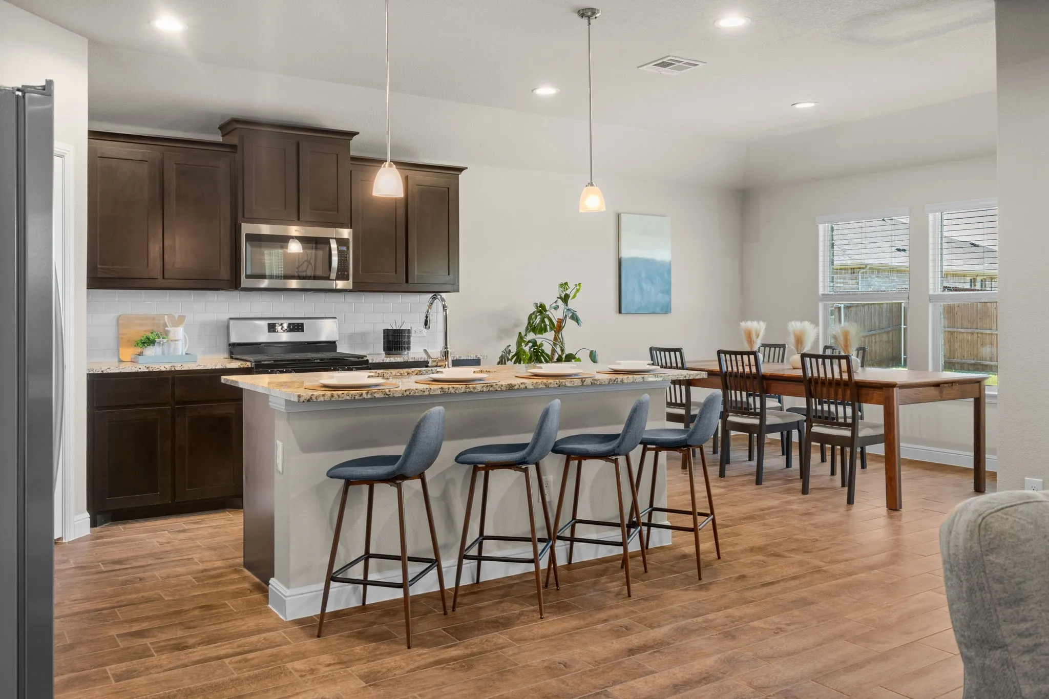 Single Family Residence For Sale in Dallas County , 1338 Rolling Meadows Drive, Cedar Hill, Texas 75104, 4 Bedroom, 2 Bathroom, 2 Garage spaces, 1,933 Sqft, built in 2023, mls#21386961, Real Estate Agent in Cedar Hill, Homes For Sale in Dallas county, Homes For Sale in Cedar Hill, Realtor in Cedar Hill Texas, Real Estate Brokerage Independent Realty Texas, Luminita Cordes Realtor