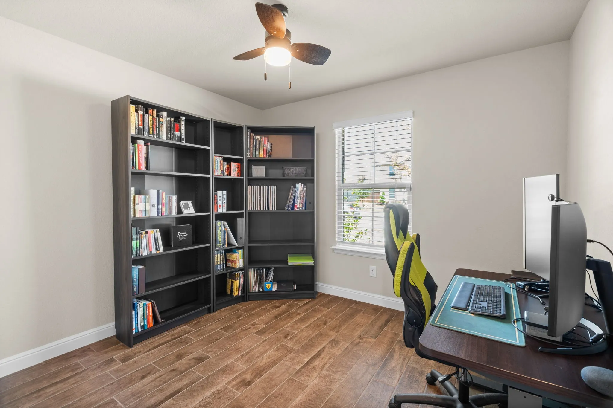 Single Family Residence For Sale in Dallas County , 1338 Rolling Meadows Drive, Cedar Hill, Texas 75104, 4 Bedroom, 2 Bathroom, 2 Garage spaces, 1,933 Sqft, built in 2023, mls#21386961, Real Estate Agent in Cedar Hill, Homes For Sale in Dallas county, Homes For Sale in Cedar Hill, Realtor in Cedar Hill Texas, Real Estate Brokerage Independent Realty Texas, Luminita Cordes Realtor