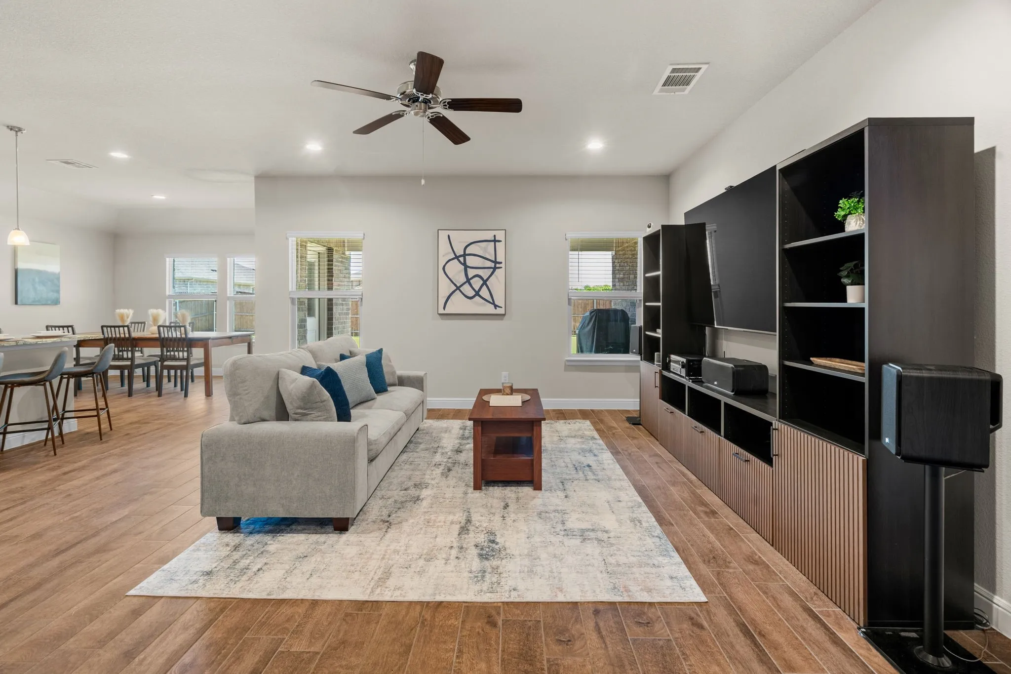 Single Family Residence For Sale in Dallas County , 1338 Rolling Meadows Drive, Cedar Hill, Texas 75104, 4 Bedroom, 2 Bathroom, 2 Garage spaces, 1,933 Sqft, built in 2023, mls#21386961, Real Estate Agent in Cedar Hill, Homes For Sale in Dallas county, Homes For Sale in Cedar Hill, Realtor in Cedar Hill Texas, Real Estate Brokerage Independent Realty Texas, Luminita Cordes Realtor